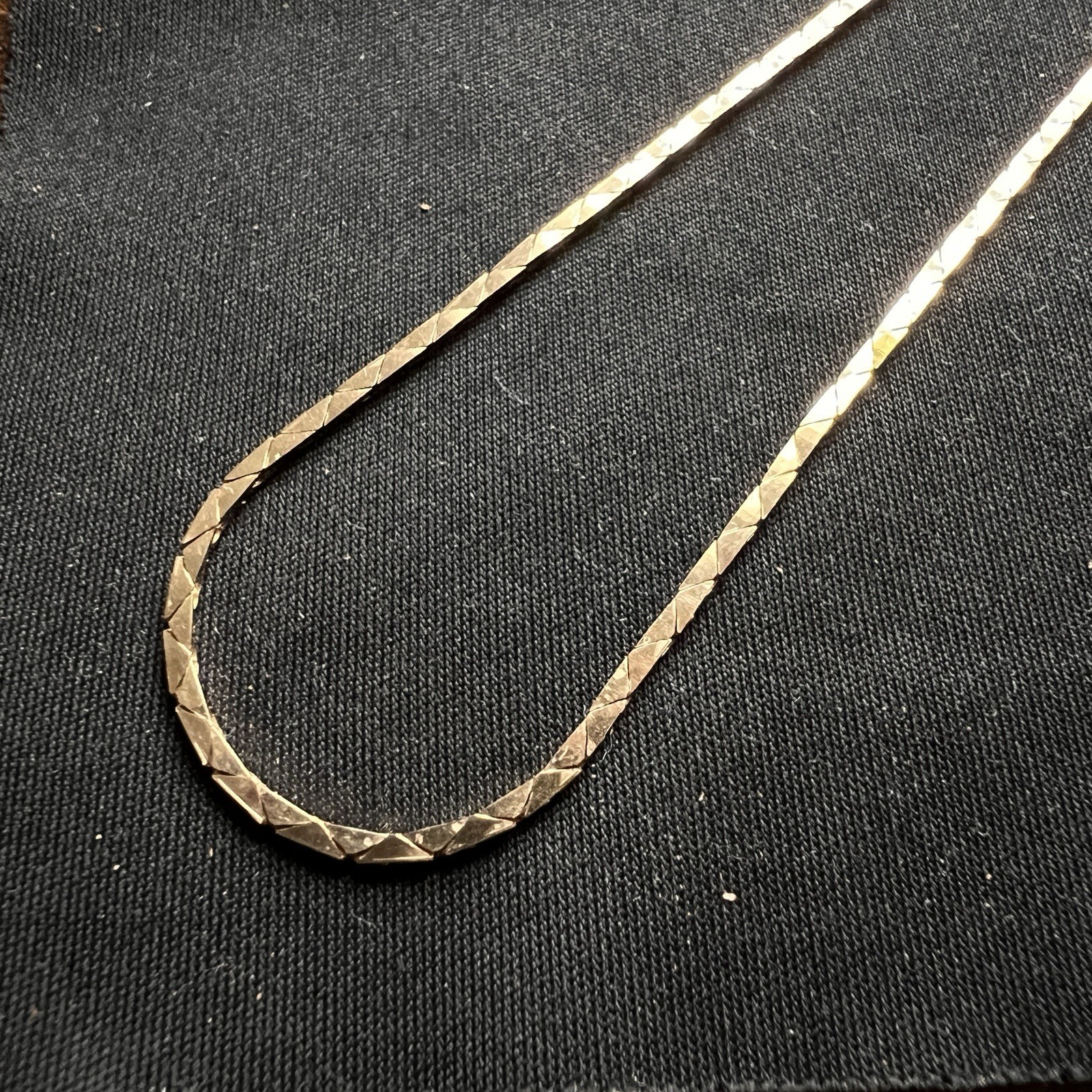 14K Solid Yellow Gold Diamond Cut Flat Link Necklace 16” 7.1g Italy