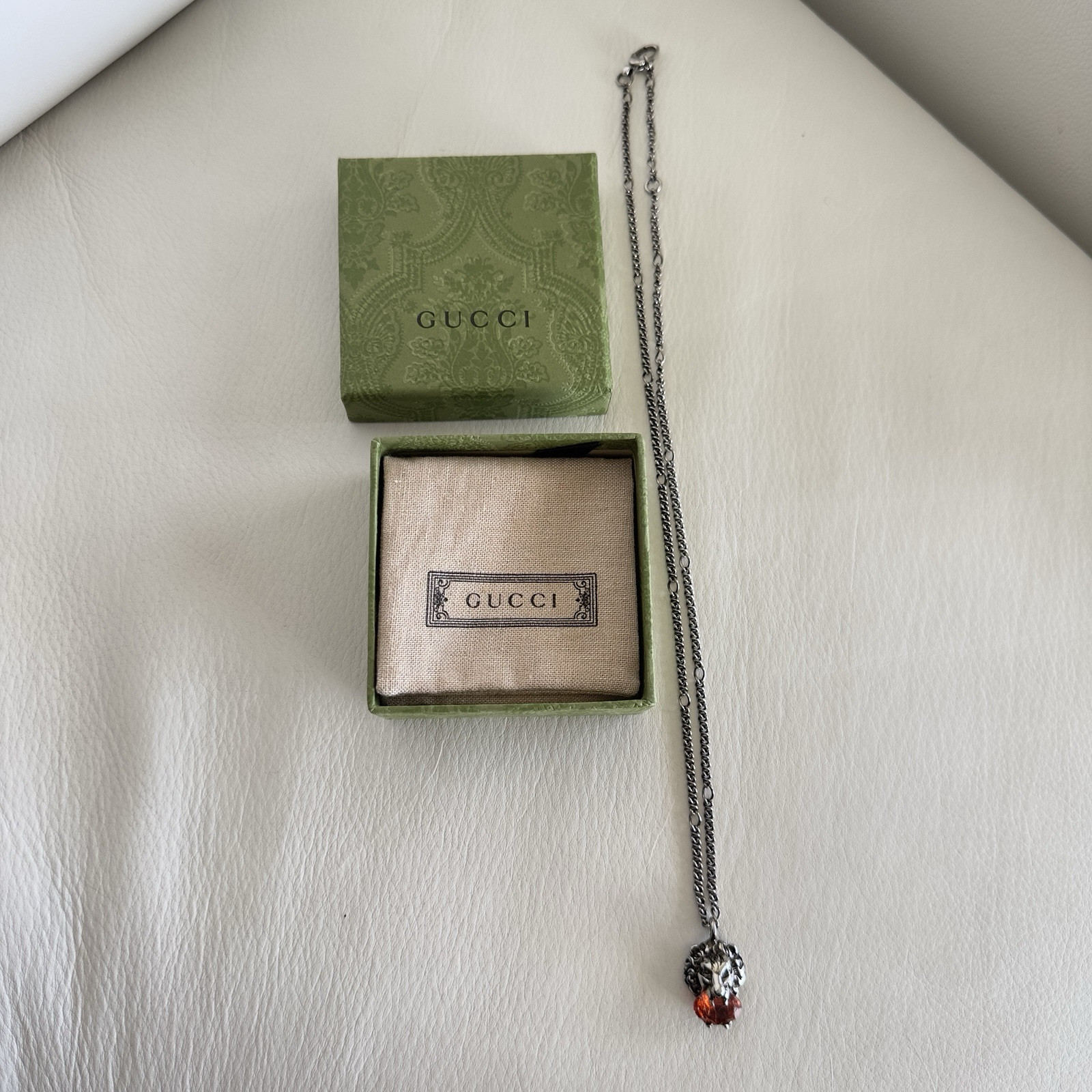 NEW GUCCI Necklace Chain logo Lion Head Orange Stone Silver 100% Authentic