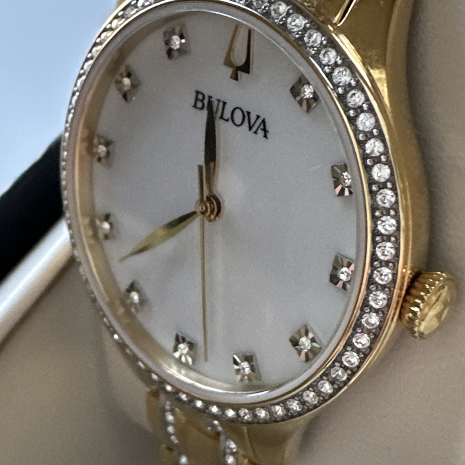 Bulova Box Set with Bangle Bracelets And Crystal Ladies Watch 98X119
