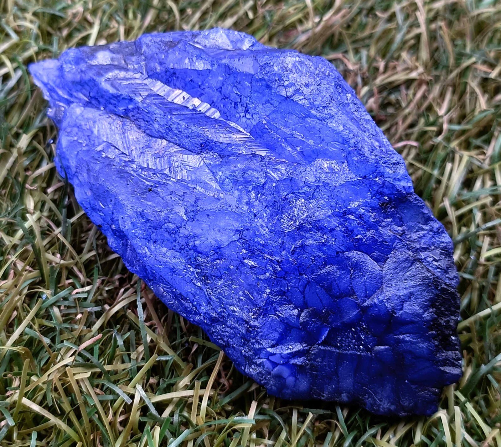 DYED 570 CARAT EGL CERTIFIED TRANSLUCENT ROUGH NATURAL BLUE SAPPHIRE GEMSTONE