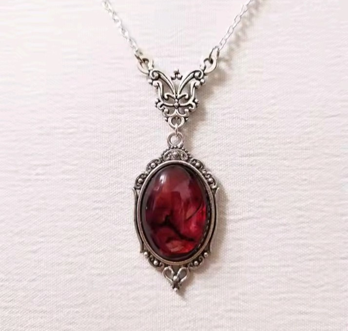 Vintage Crystal Pendant Necklace Gothic Red Quartz Moonstone Charm for Women