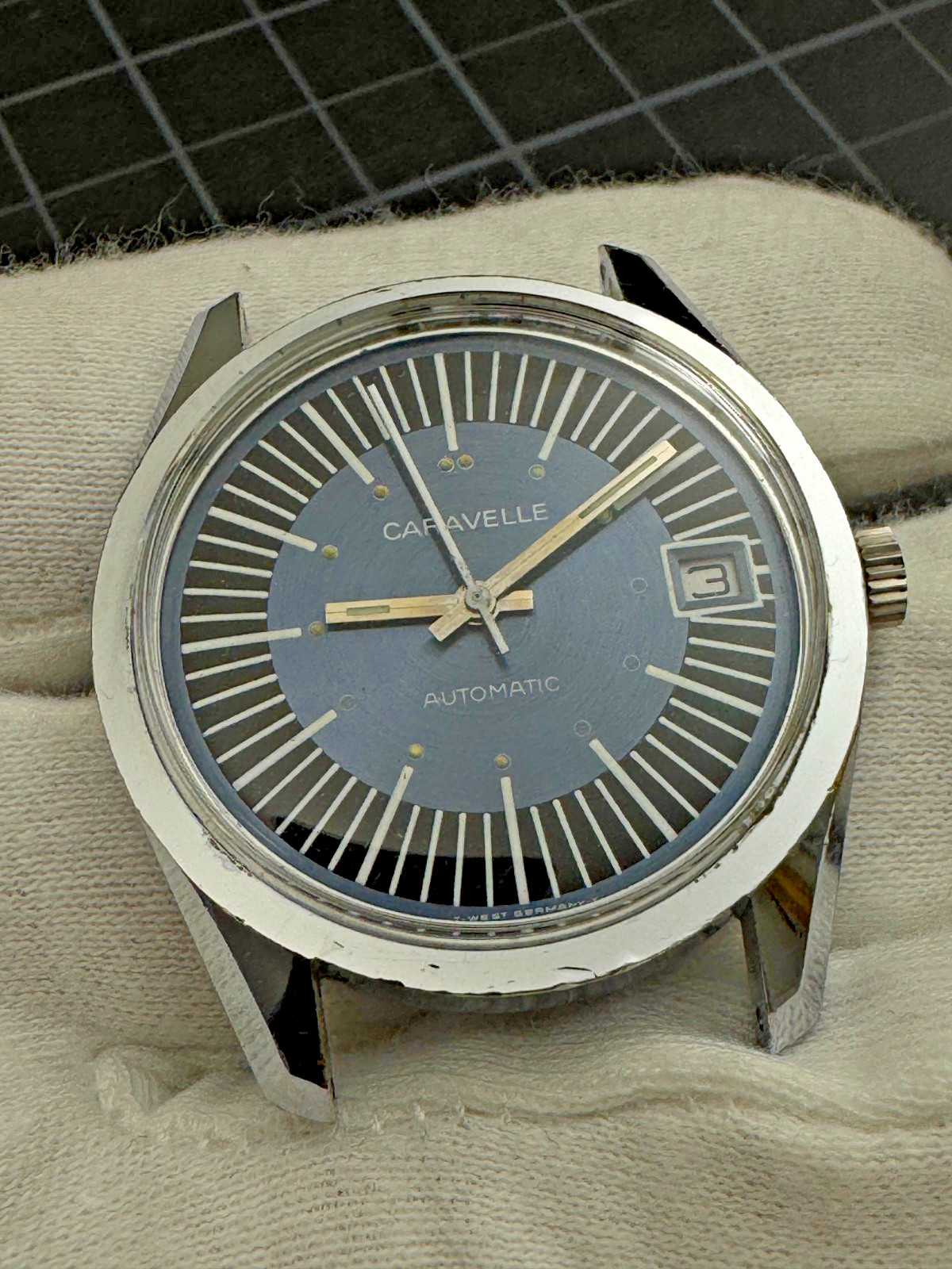 Caravelle Men’s Watch 1977 Vintage Automatic Blue Dial Date Silver Steel 36mm