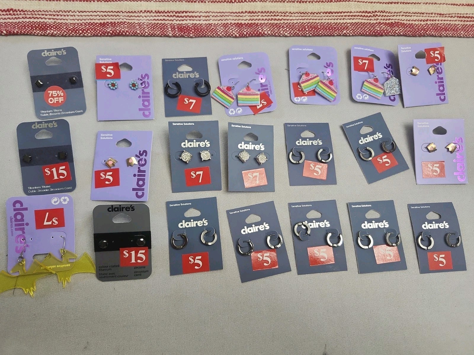 Claire’s Fashion Jewelry Pierced Earrings. Lot Of 21 Pieces…