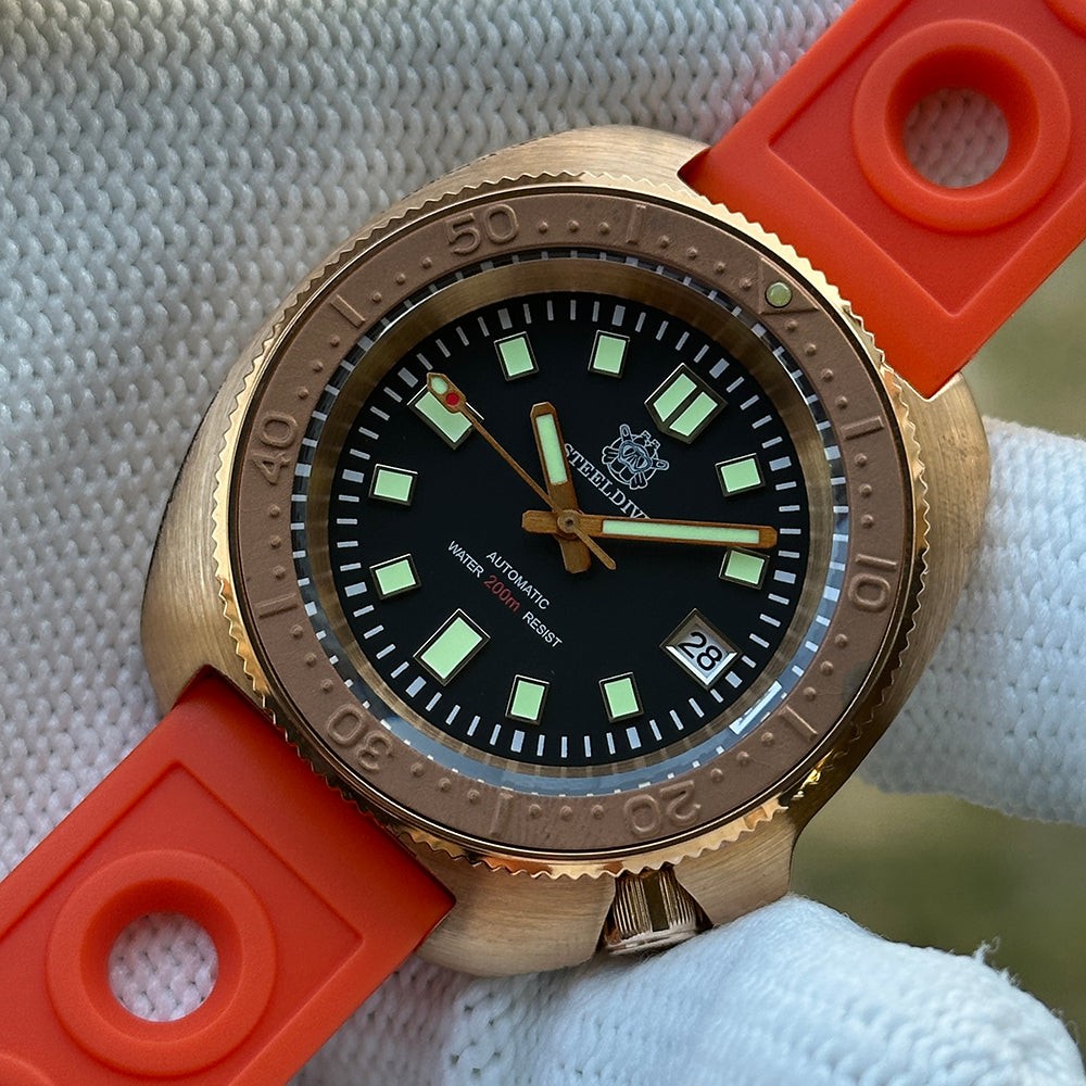 STEELDIVE SD1970S Mens 43.8mm 200M Automatic Dive Watch NH35 Sapphire Steel