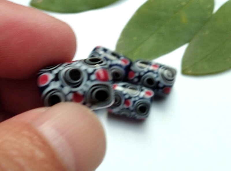 10pcs handmade Lampwork glass beads white circle red dot black cylinder 10*15mm