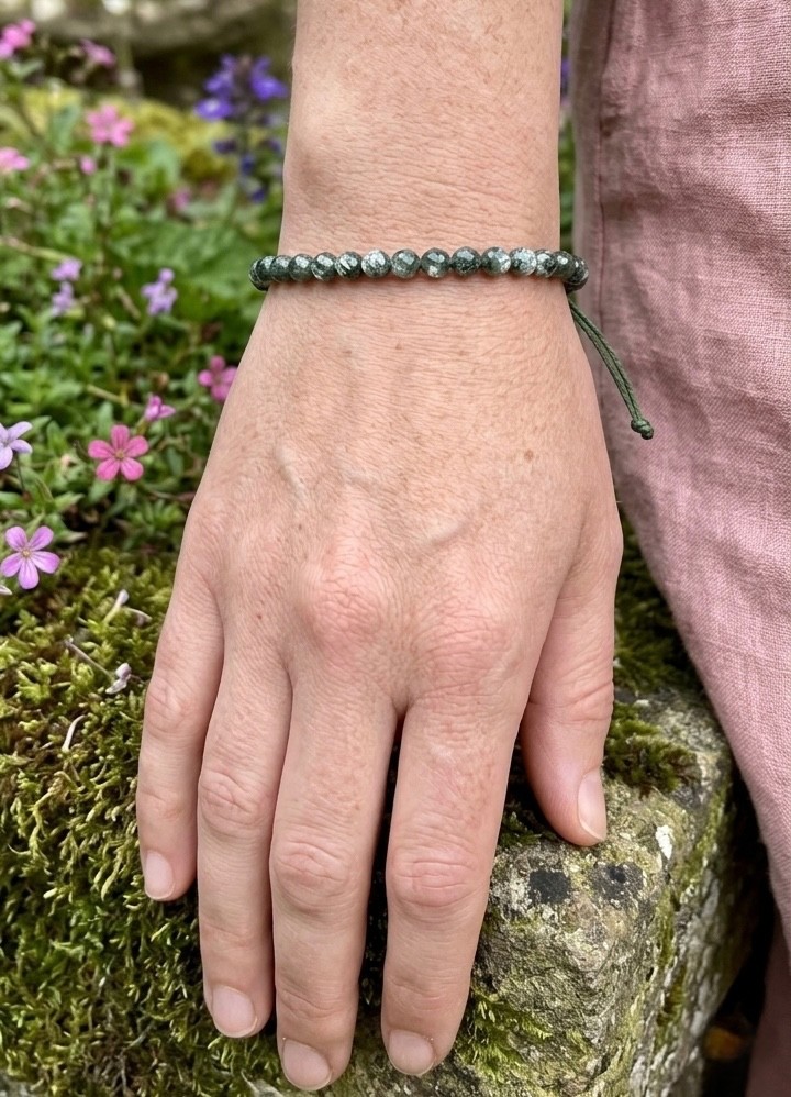 Wholesale 6 Pcs 4mm Seraphinite Faceted Natural Crystal Stretch Bracelet 7.5″