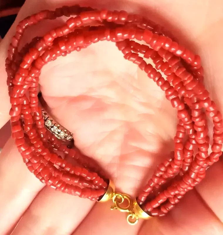 🦋Antique 18Kt 750 Gold Scare Multifilament Coral Bracelet🦋