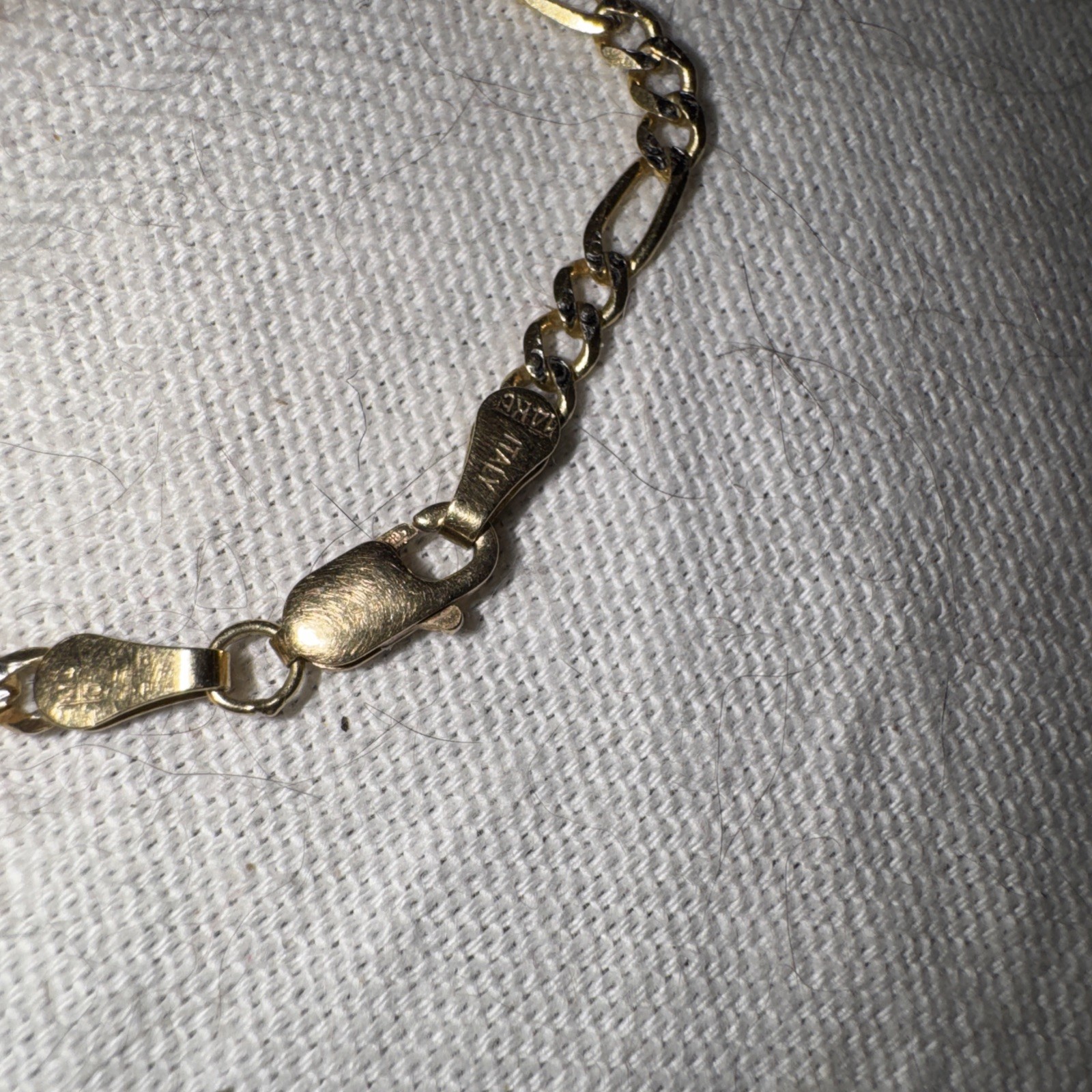 Vintage 14K Yellow Gold Figaro Link Bracelet 7 1/8″ Italy 3.24g