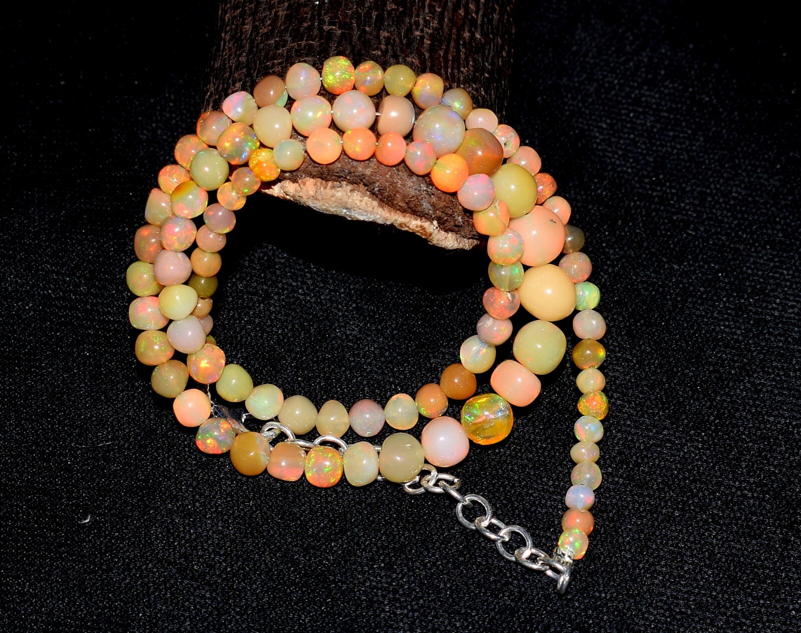 16″Natural Ethiopian Opal Wello Fire Opal Gemstone Beads Necklace Jewelry F3890