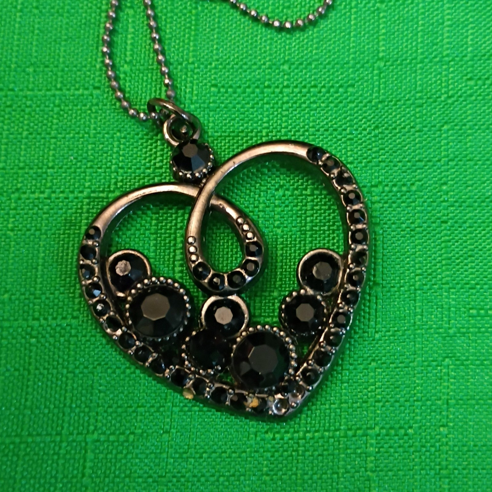 Black Crystal Heart Charm Pendant Necklace Silver Tone Ball Chain Lobster Clasp