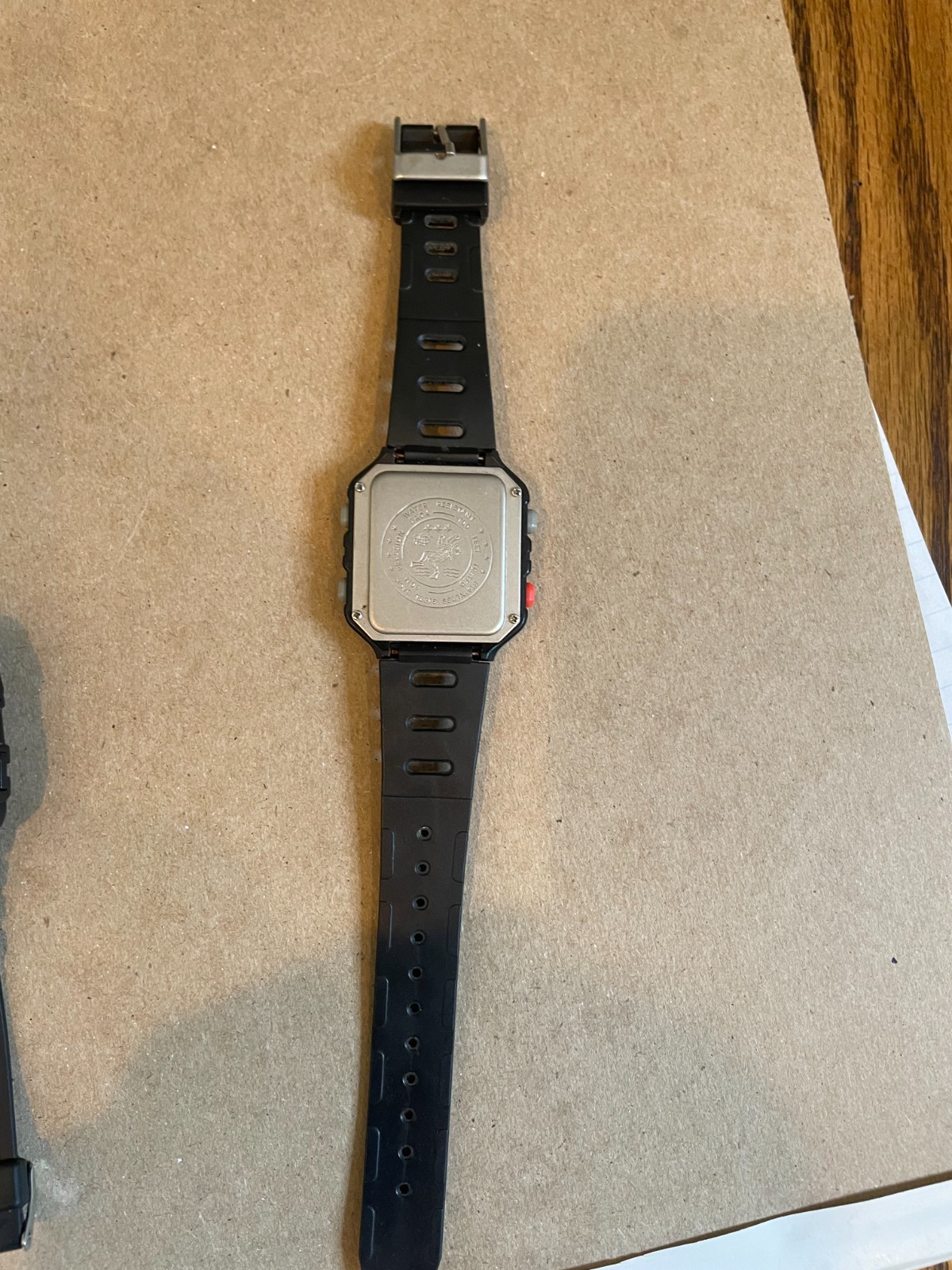 VINTAGE TIDE DIGITAL WATCH 30 METERS WATER RESISTANT ORIGINAL BAND 80s bezel