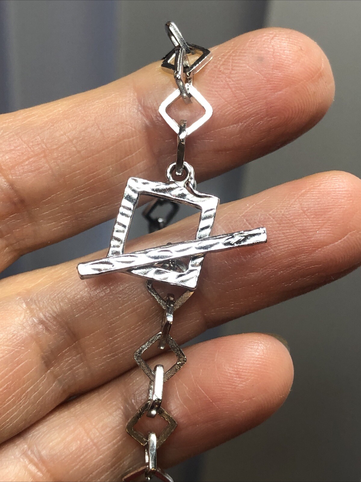 19. Sterling Silver 925 Open Work Square O Ring link chain Necklace 22″, 33g