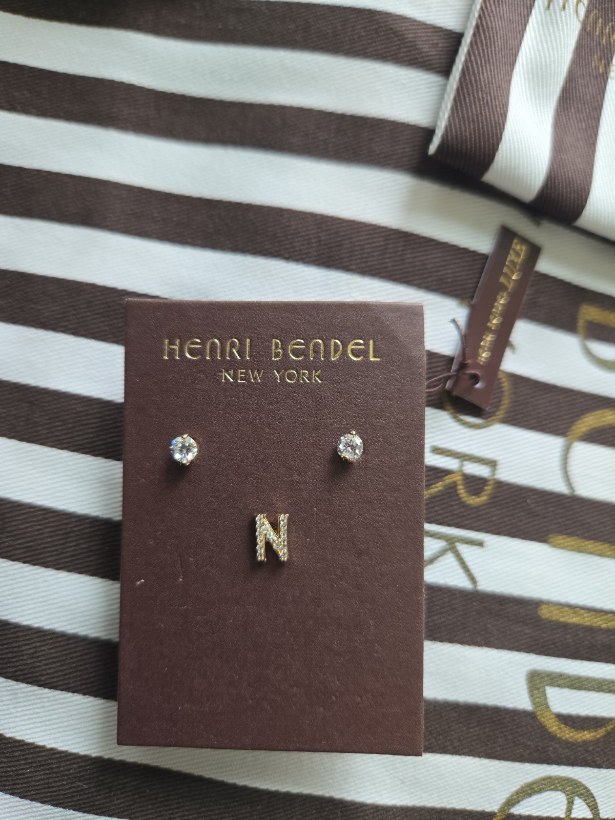 Henri Bendel New York Luxe “N” Earring Set BNWT