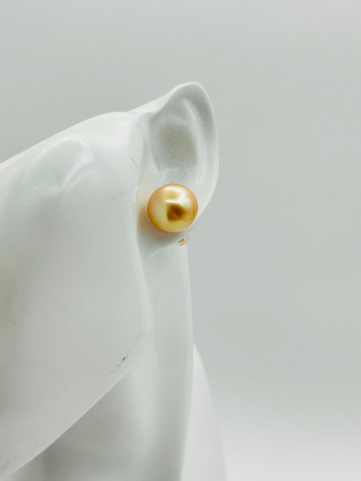 Huge 15.4mm Natural Golden South Sea Pearl 18K Gold Stud Earrings PSL Phoenix