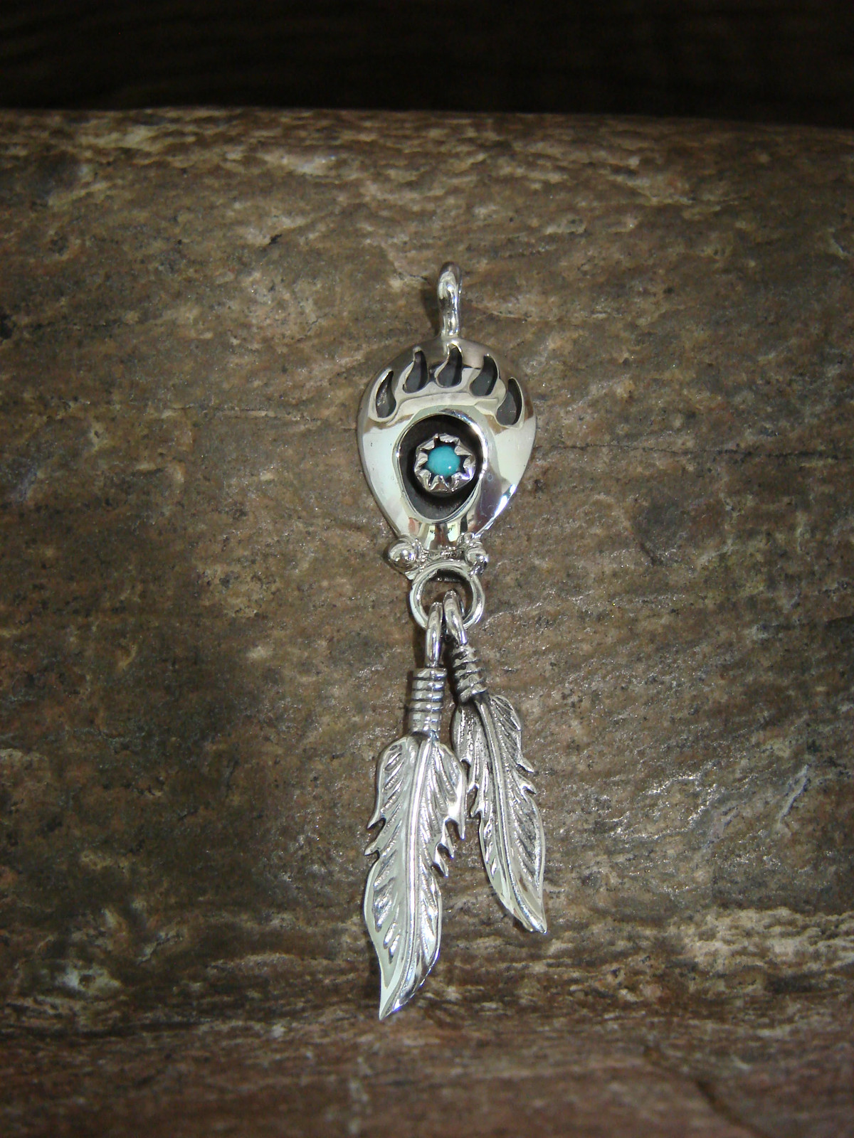 Native American Sterling Silver Turquoise Bear Paw Feather Pendant – Spencer