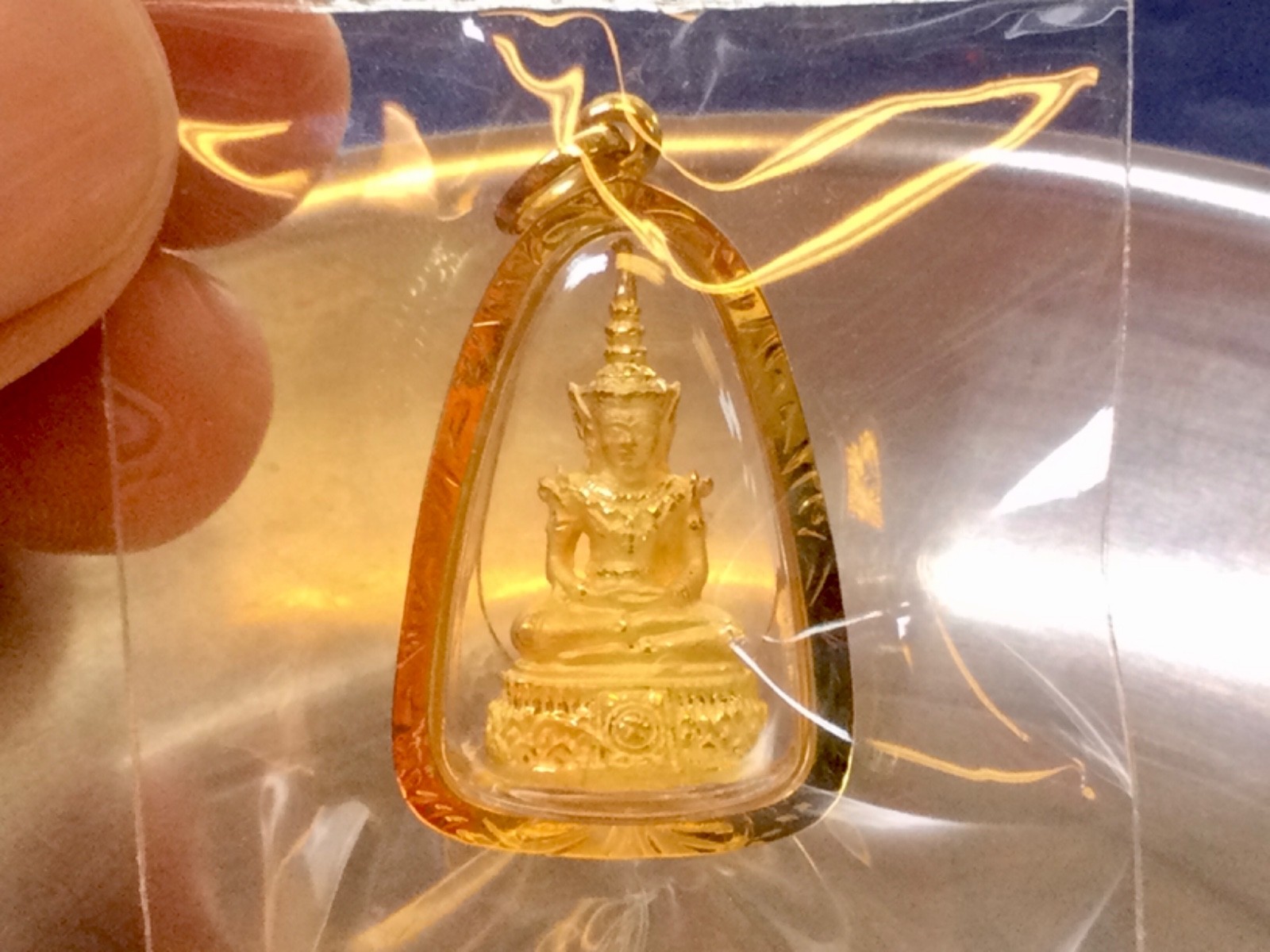 18K Gold Frame Pendent Emerald Buddha Gold Pendent Thailand Amulet Man Women