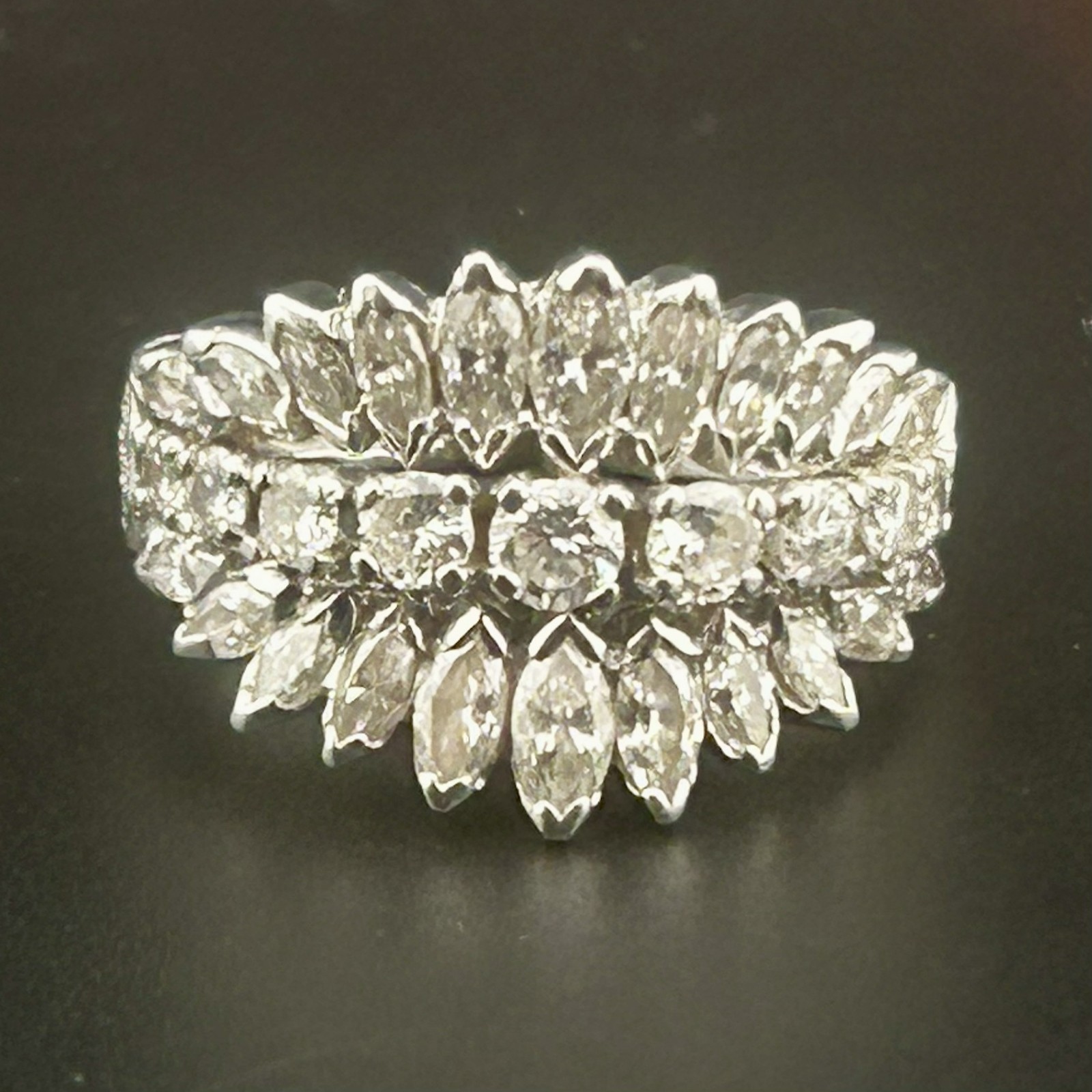 PLATNIUM 2.5CT MARQUISE/1.7CT ROUND DIAMOND RING SZ 7.5 7.71 GRAMS
