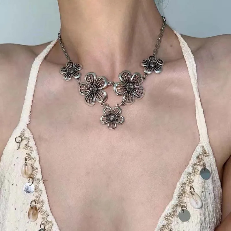 Bohemian Metal Hollow Flower Necklaces for Women Punk Hip Hop Patchwork Flowers