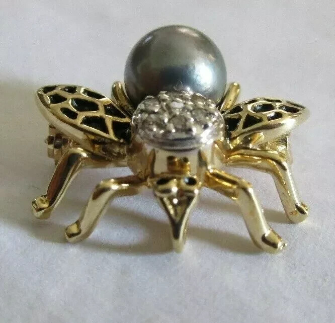 18K Gold Diamond & Tahitian Pearl Mosquito Pendant / Brooch 4.40 Grams