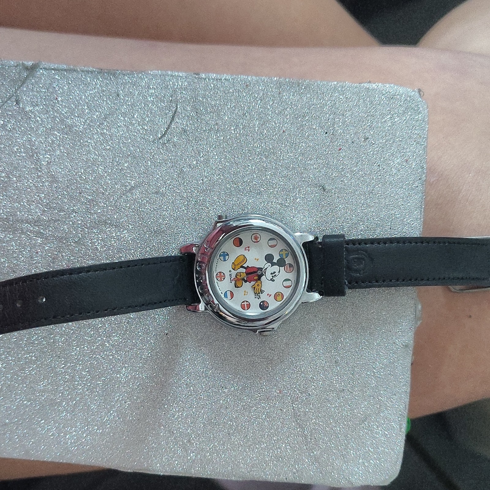 Lorus Mickey Mouse Quartz Analog Watch Black Leather Band Silver Case 28-31mm