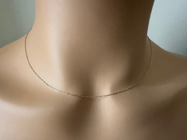 Estate 14K Yellow Gold Dainty Chain 0.5g