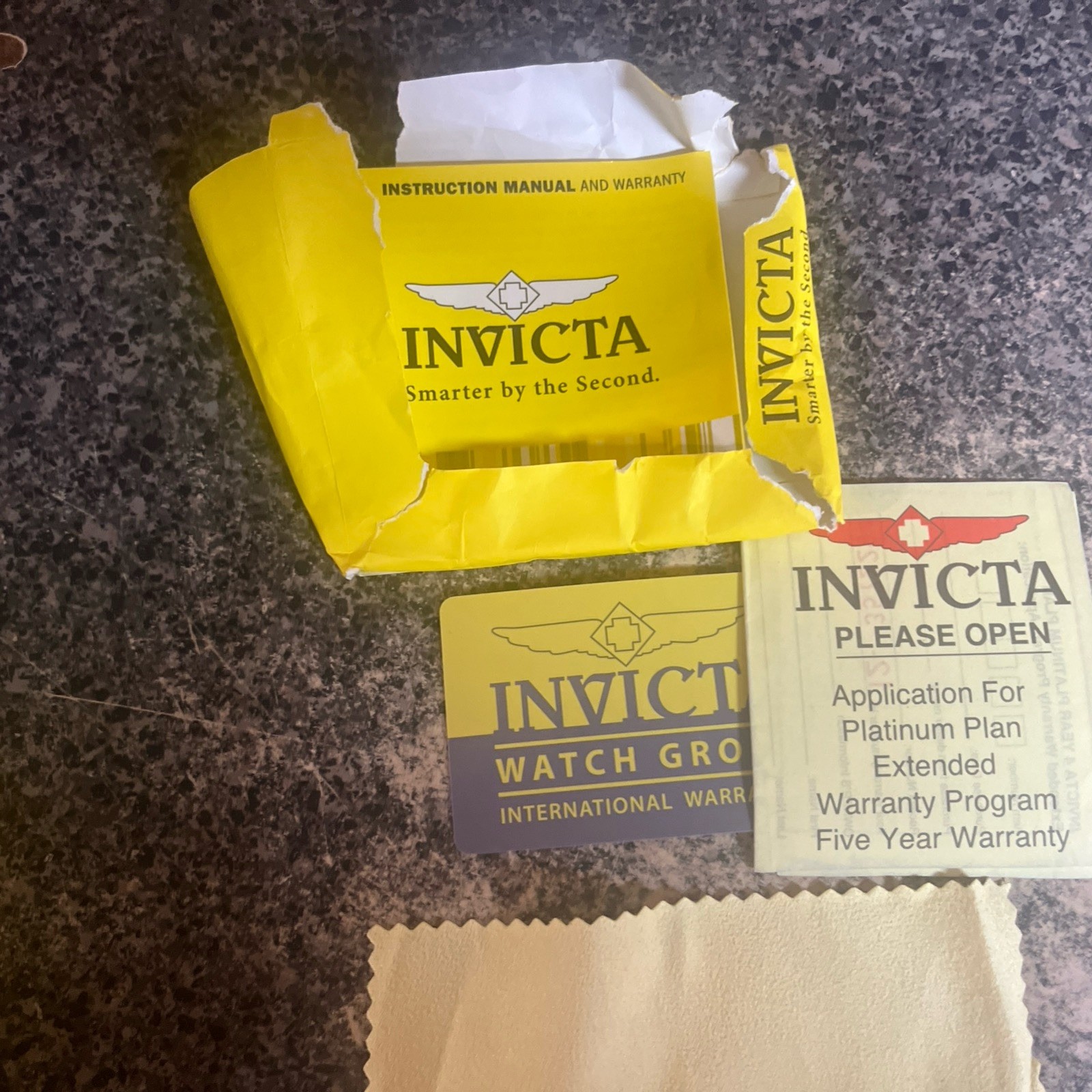 Invicta Men’s Camouflage Watch Rubber Strap Model 10453 DNA NIB w/ warranty