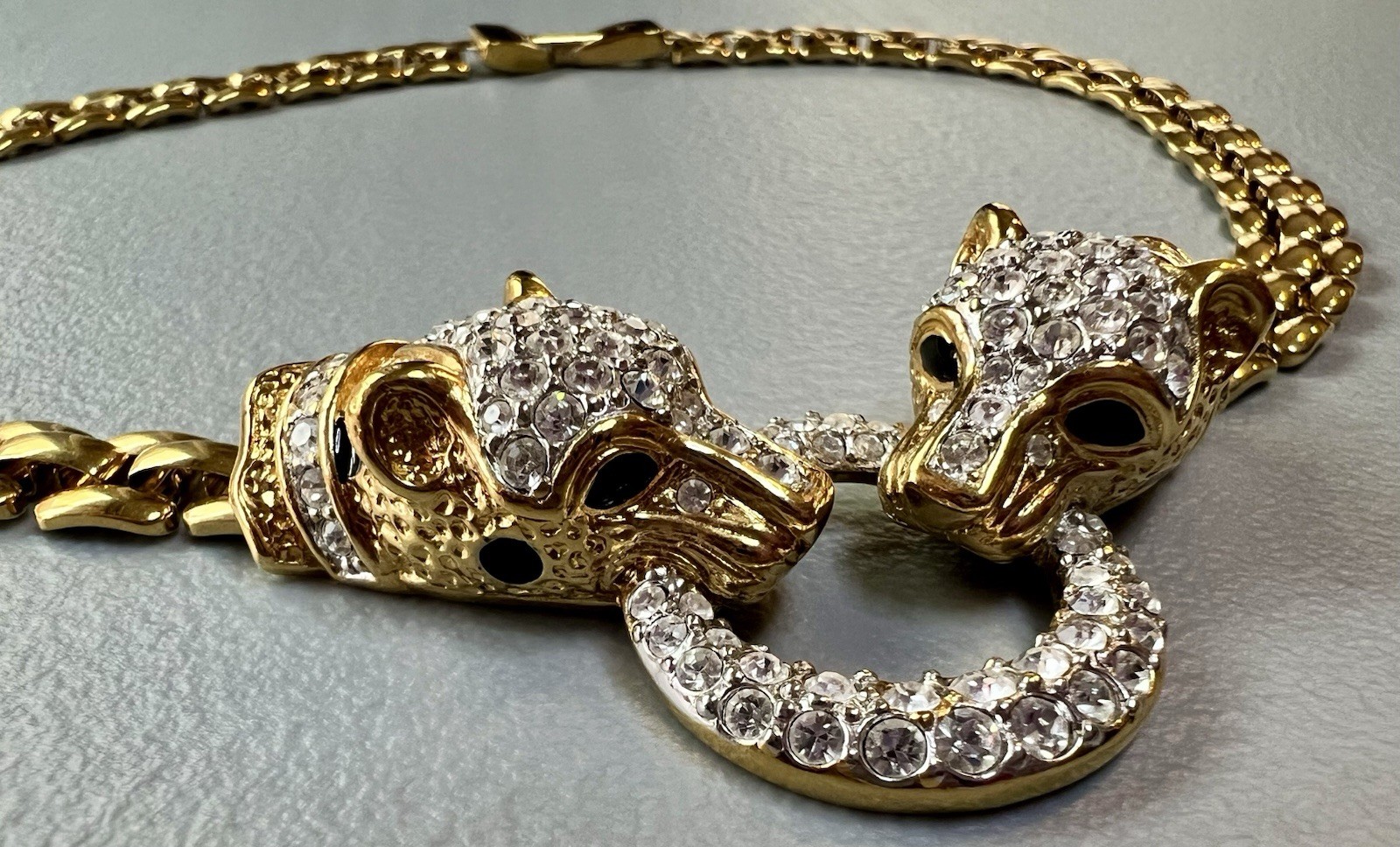 VTG Atwood & Sawyer iconic 80’s Double Headed Panther Swarovski necklace rare