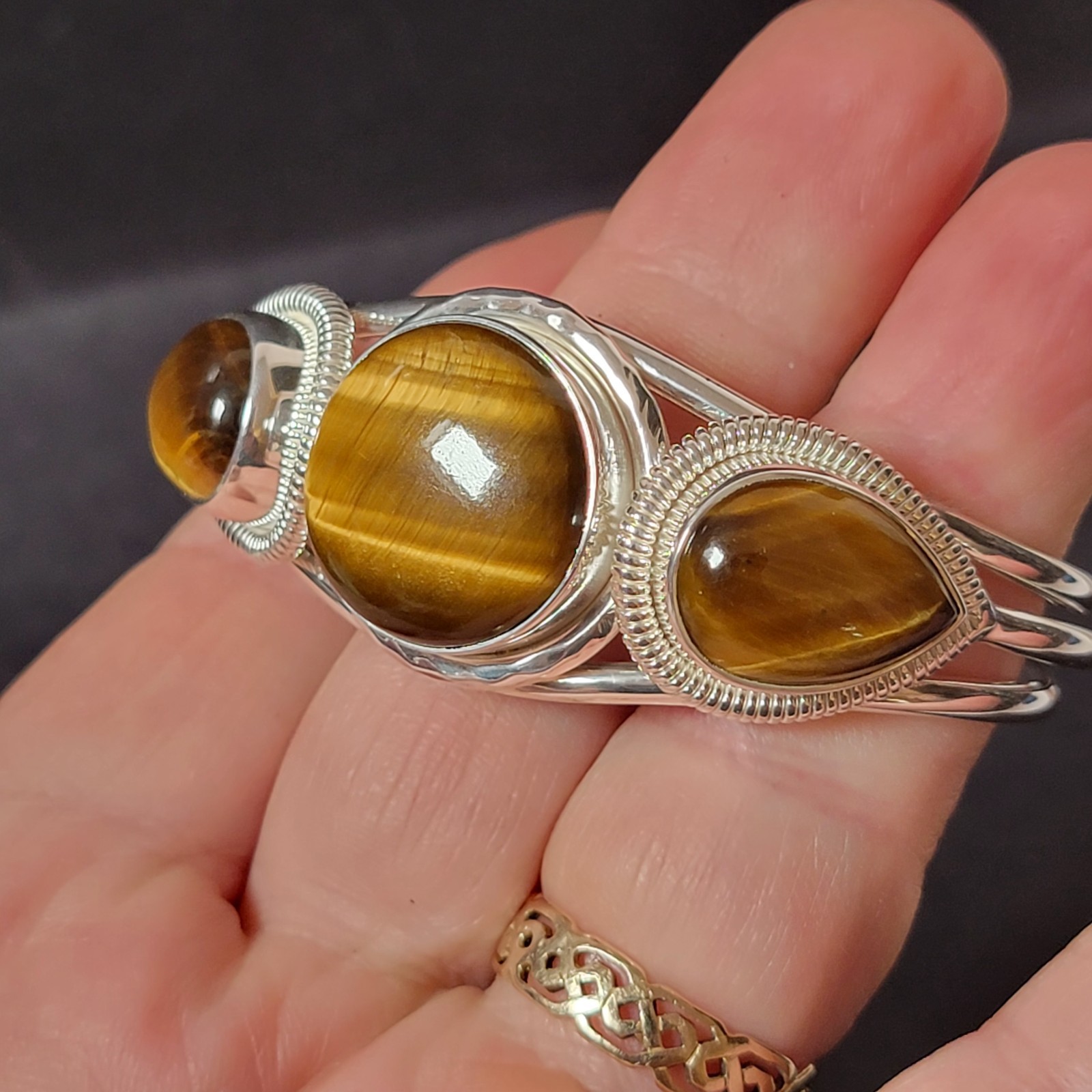 925 Silver Bracelet with 3 Tigers Eye Stones marked India 925 Nice Excellent Con
