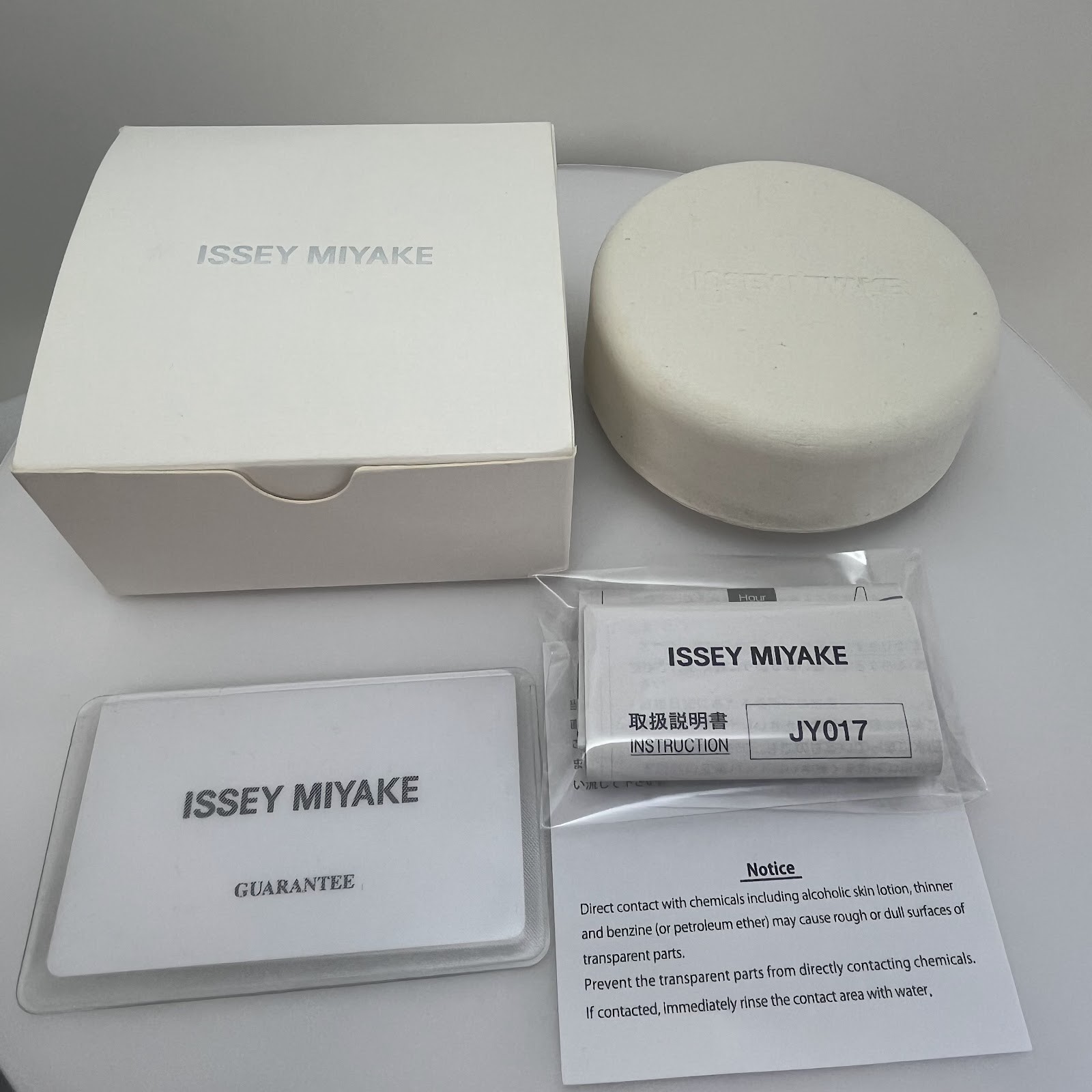 Seiko Issey Miyake O TOKUJIN YOSHIOKA Qz Japan Purple Bangle Watch w/Box #571B