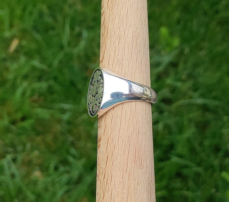 Custom Coat of Arms Ring for Men – Sterling Silver Family Crest Signet