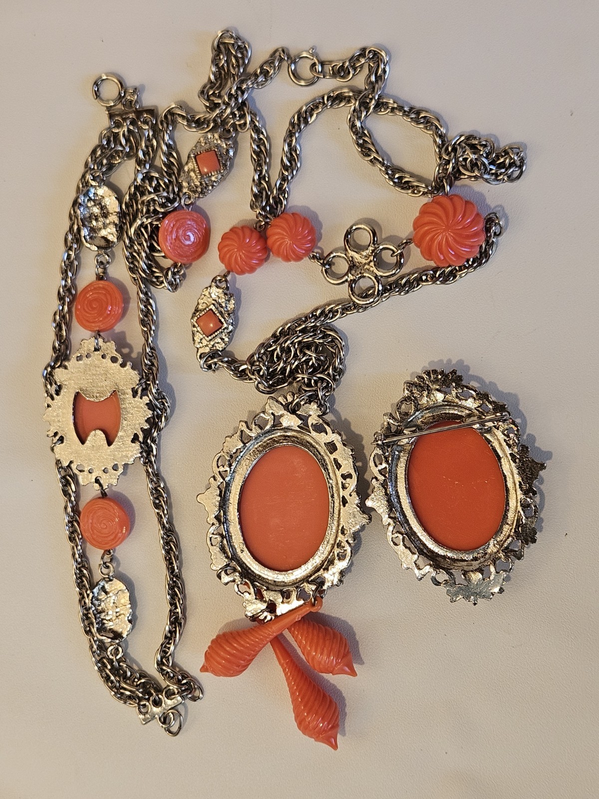 Mid-century celluloid/molded plastic “faux coral” VICTORIAN RIVIVAL PARURE set