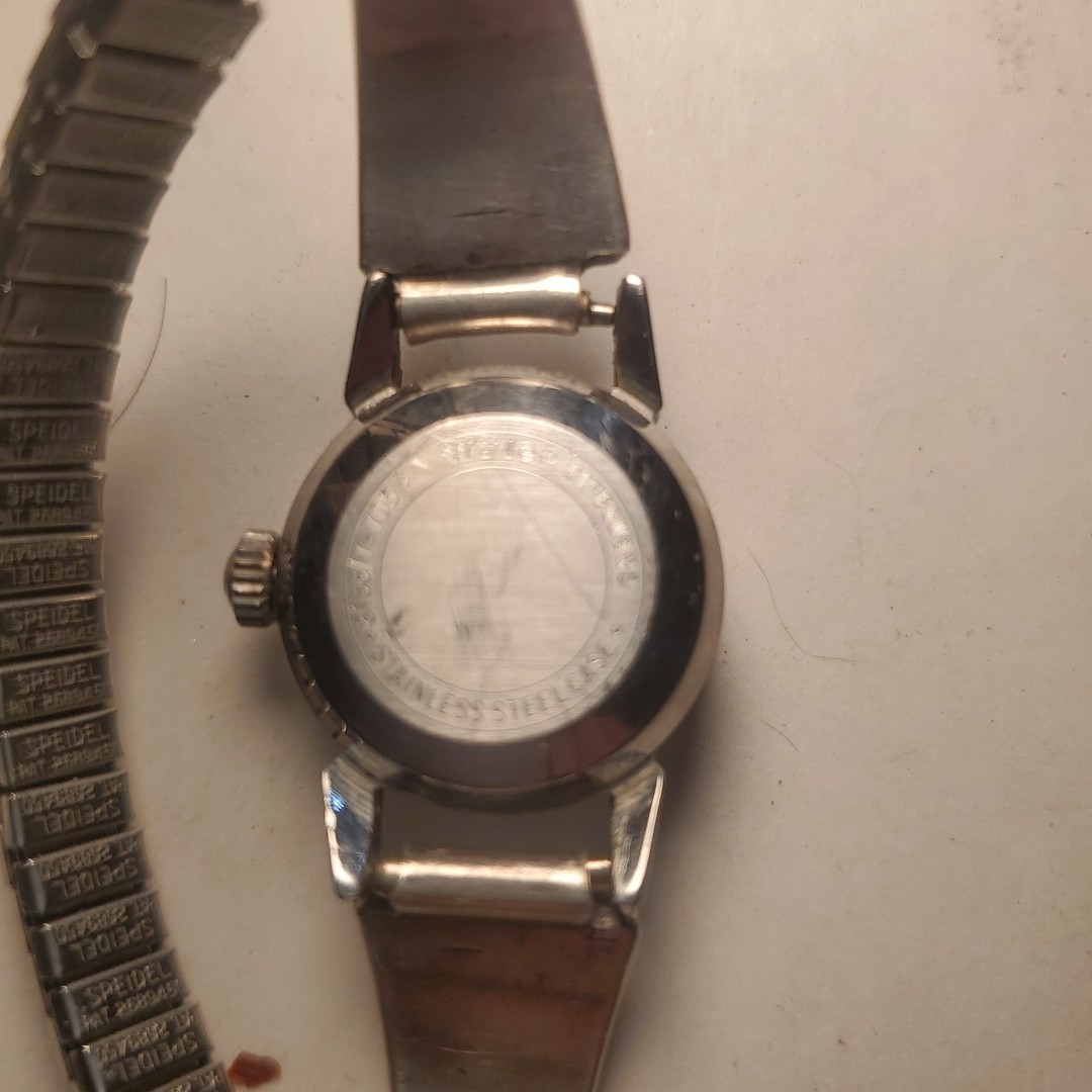 This is a vintage Wyler Incaflex Dynawind watch With Custom Watch Band