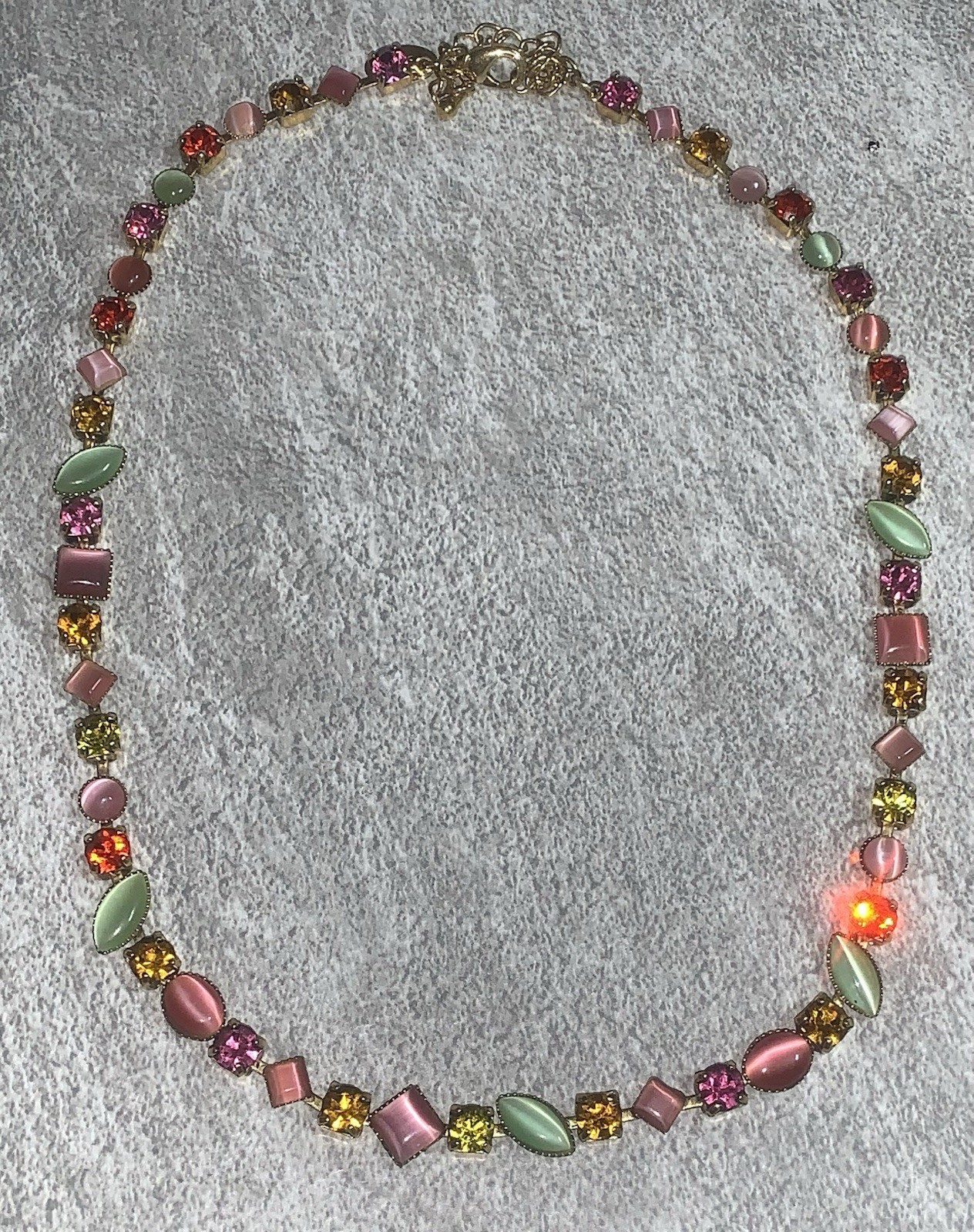 Glass Pink Moonstone Cat’s Eye Pastel GLOW Crystal Rivière Necklace Lk Sorelli