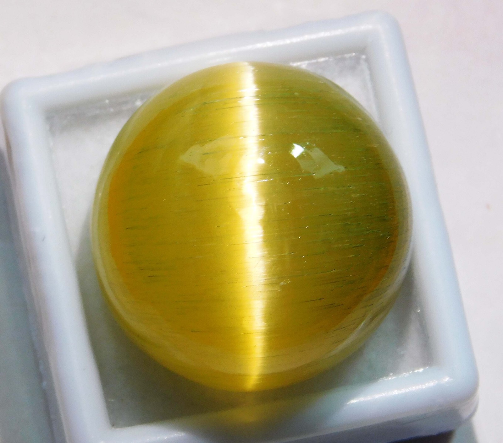 57.20 Ct Natural Chrysoberyl Yellow Honey Cats Eye Cabochon Loose Gemstone