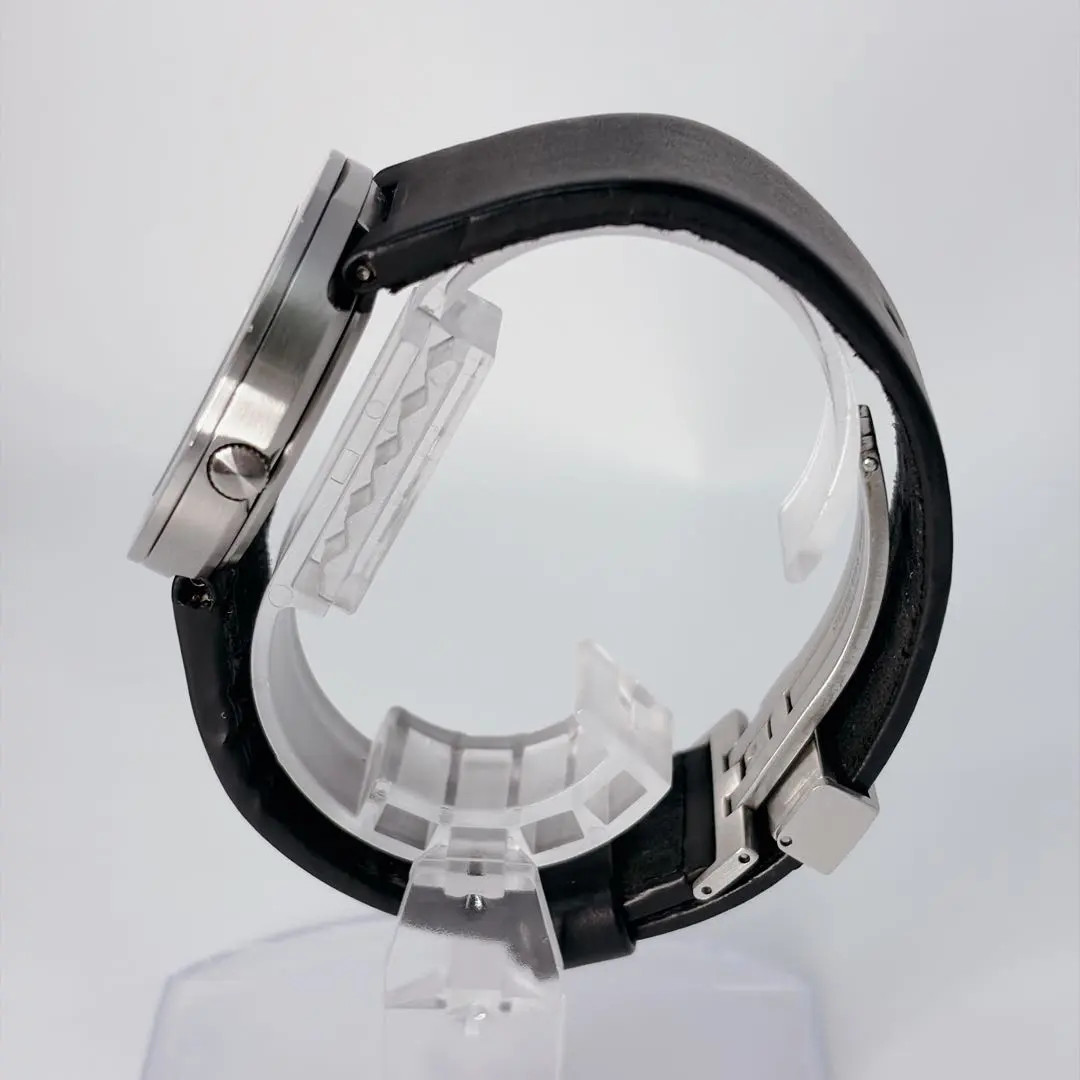 ISSEY MIYAKE TO VJ20-0010 Tokujin Yoshioka Silver Black Quartz Watch Box Papers