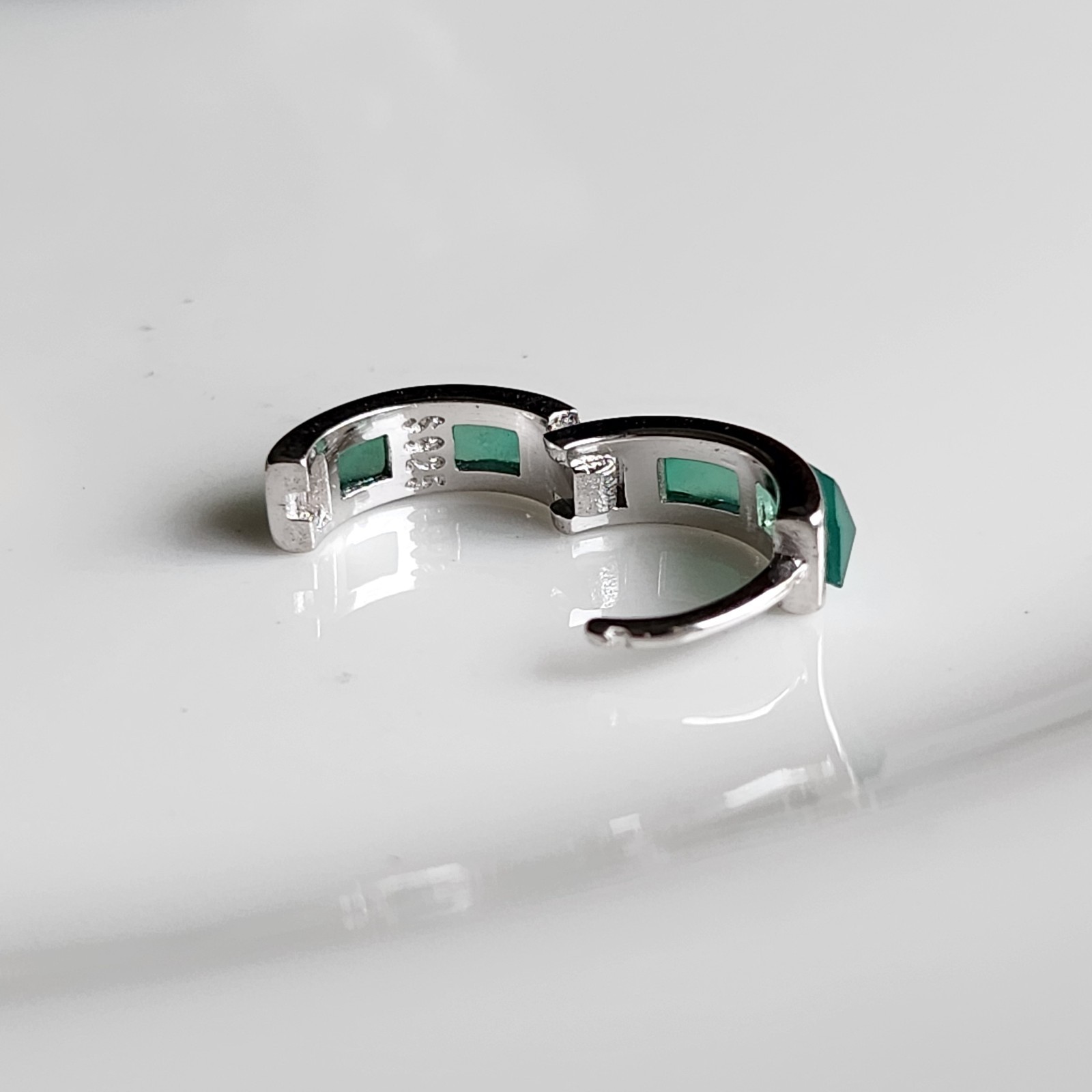 925 Sterling Silver Green Agate Double Side 12.5mm SMALL Huggie Earrings