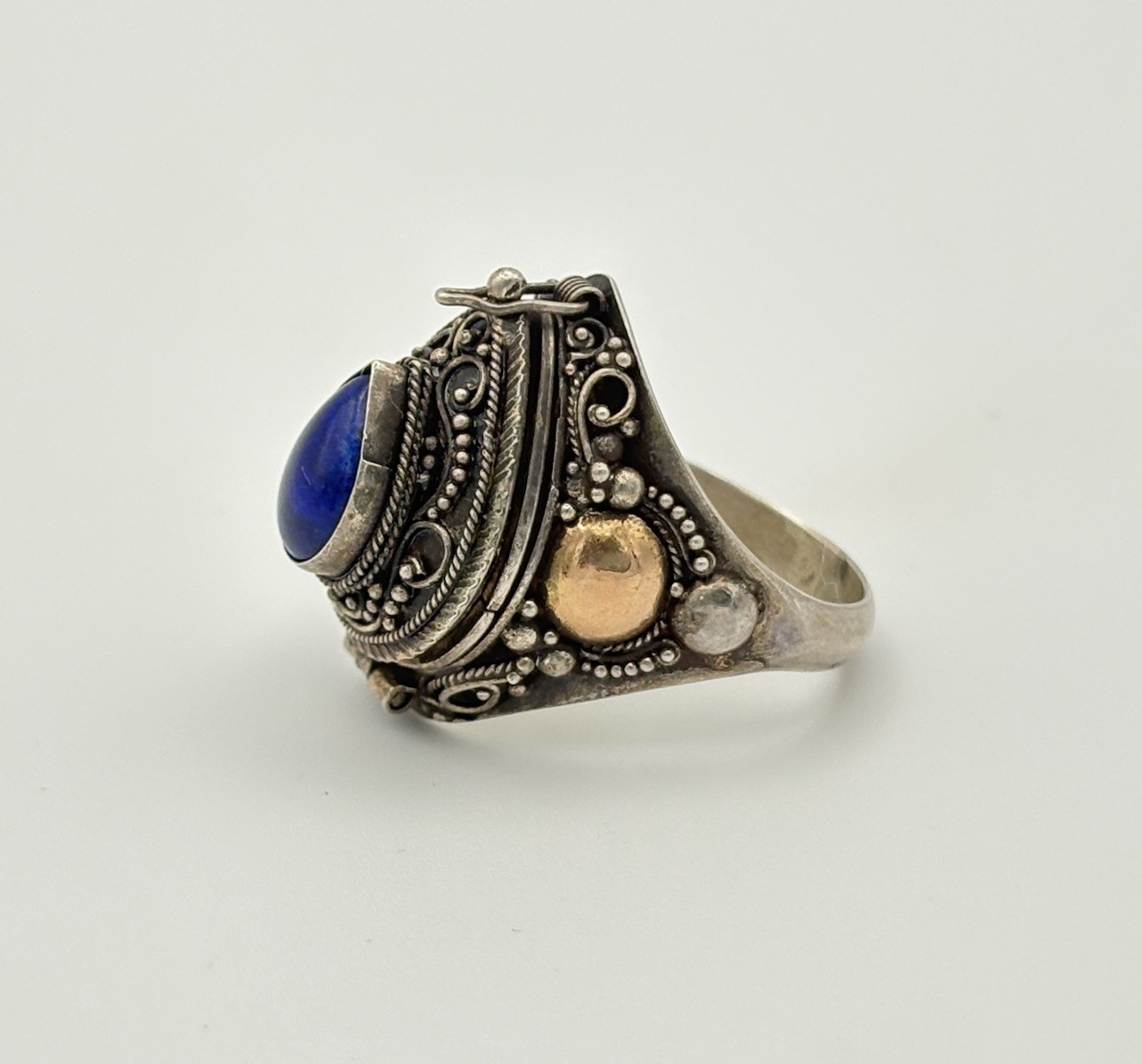 Antique Sterling Silver Filigree 18k Gold Accents Poison Pill Ring Size 8.5