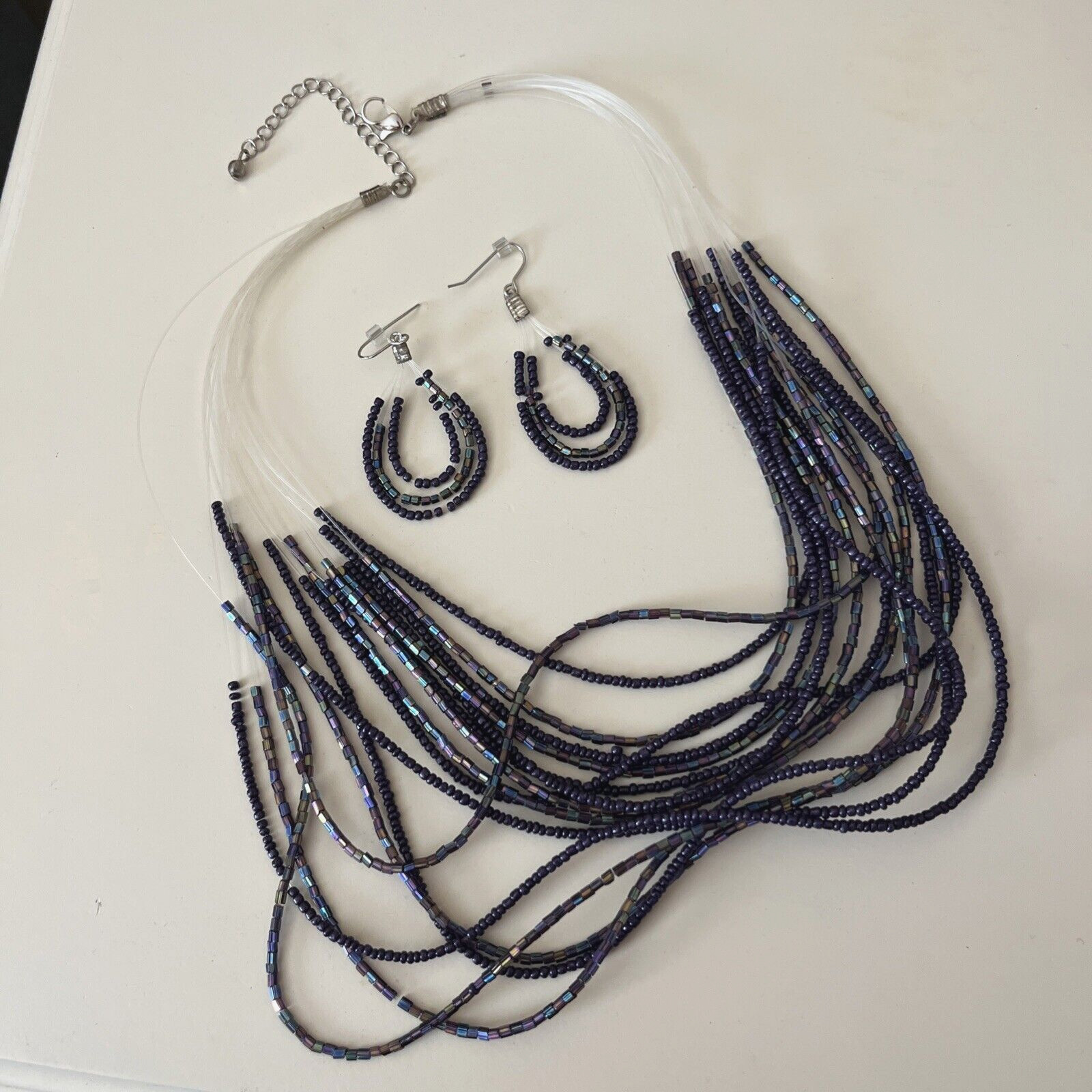 New Set Beautiful Iridescent Blue/Purple Glass Bead Earrings & Necklace
