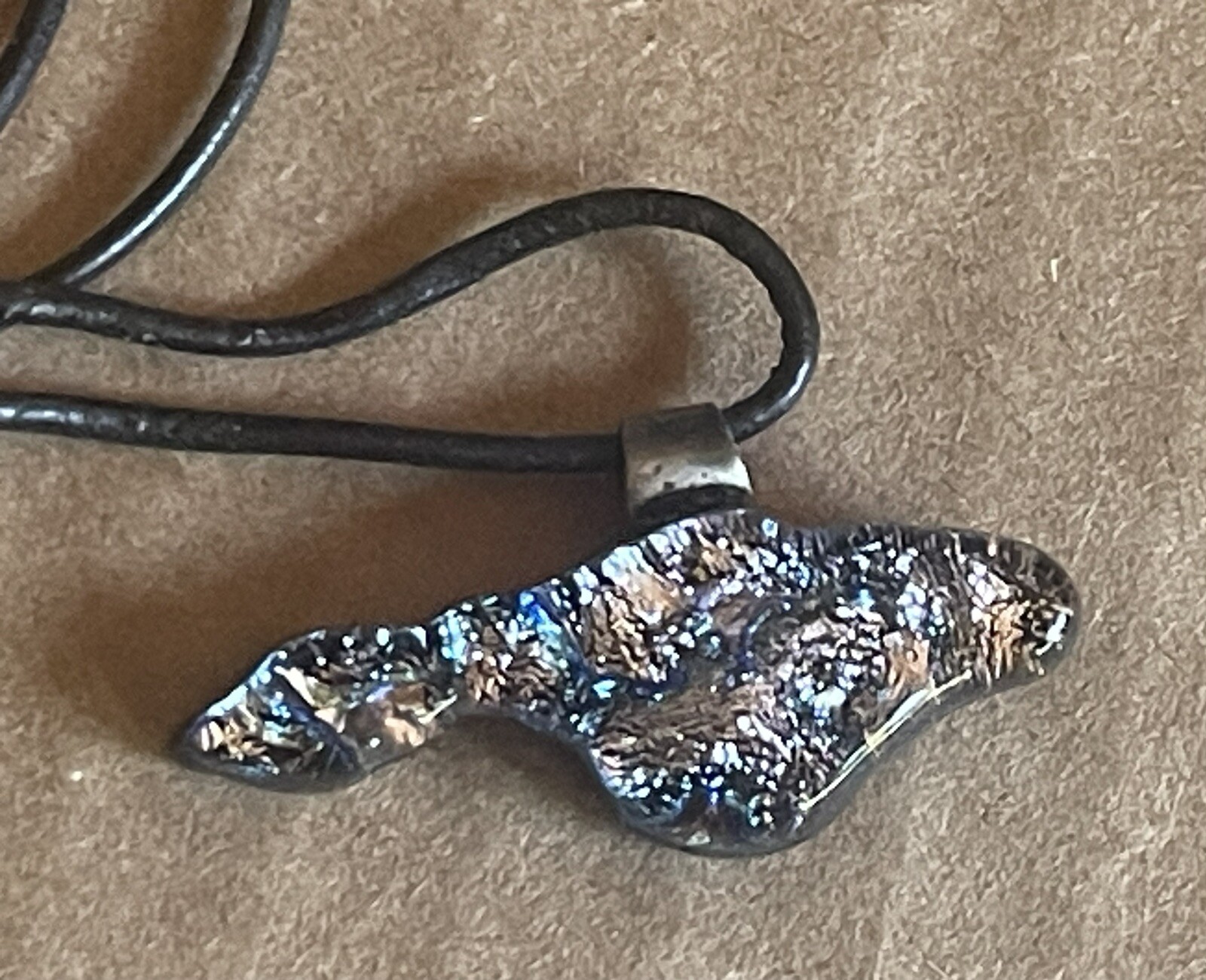 CATALINA ISLAND, OUTLINE OF ISLAND, ARTISAN NECKLACE, HANDMADE, NWOT