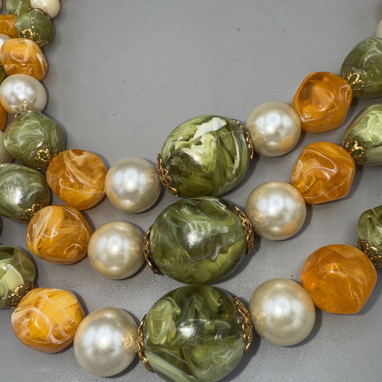 Vintage 3 Strand Yellow Green Pearl Lucite Acrylic Necklace 14”,16”,18” Loose