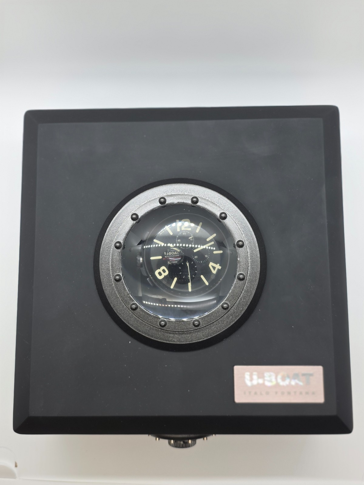 U-Boat CAPSOIL CHRONOGRAPH 8109/A, 1st Edition, RARE, 1 watch, 2 straps