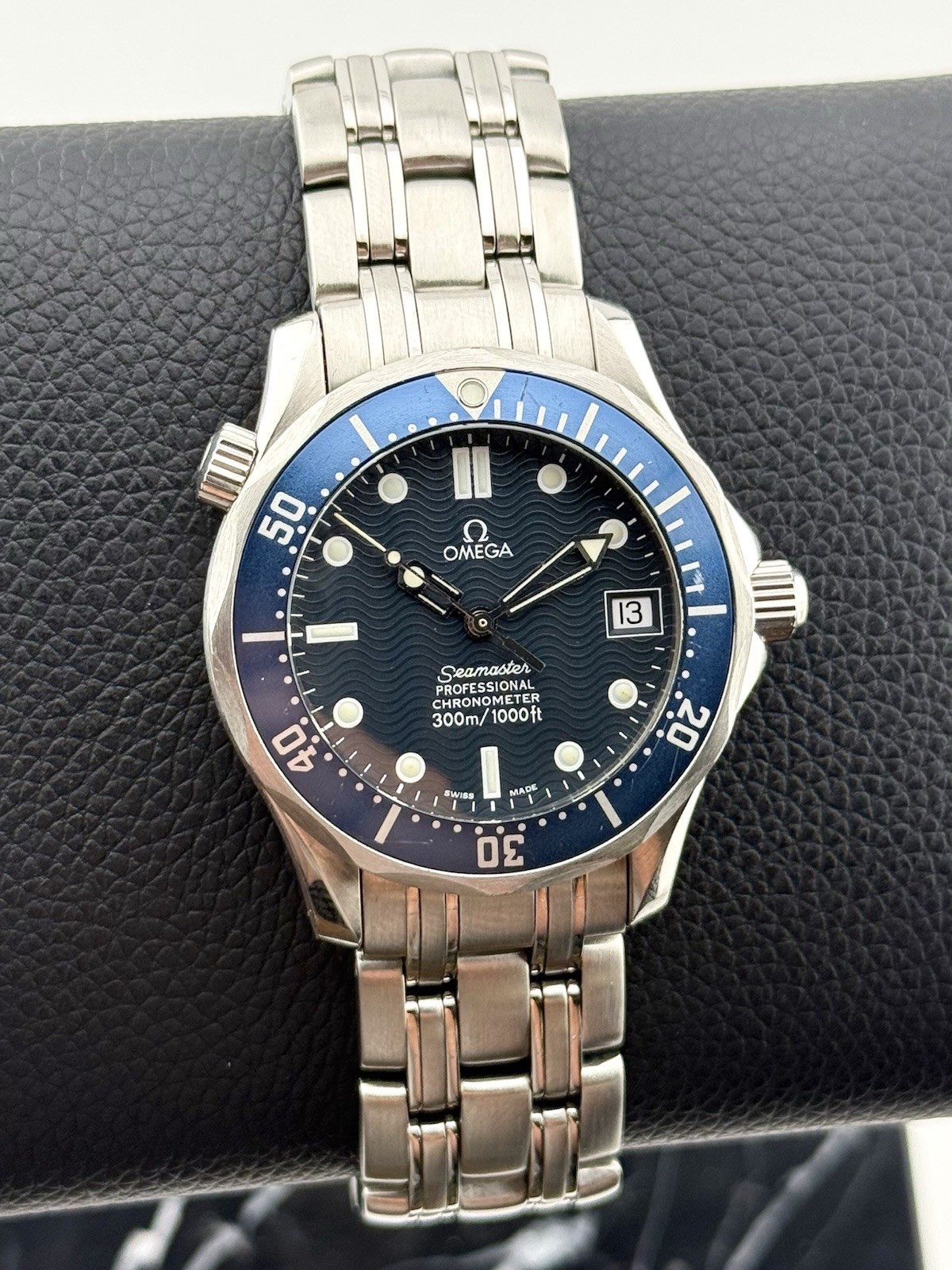 Omega Seamaster Professional 300M 36mm 2551.80 – Blue Wave Dial Automatic Watch