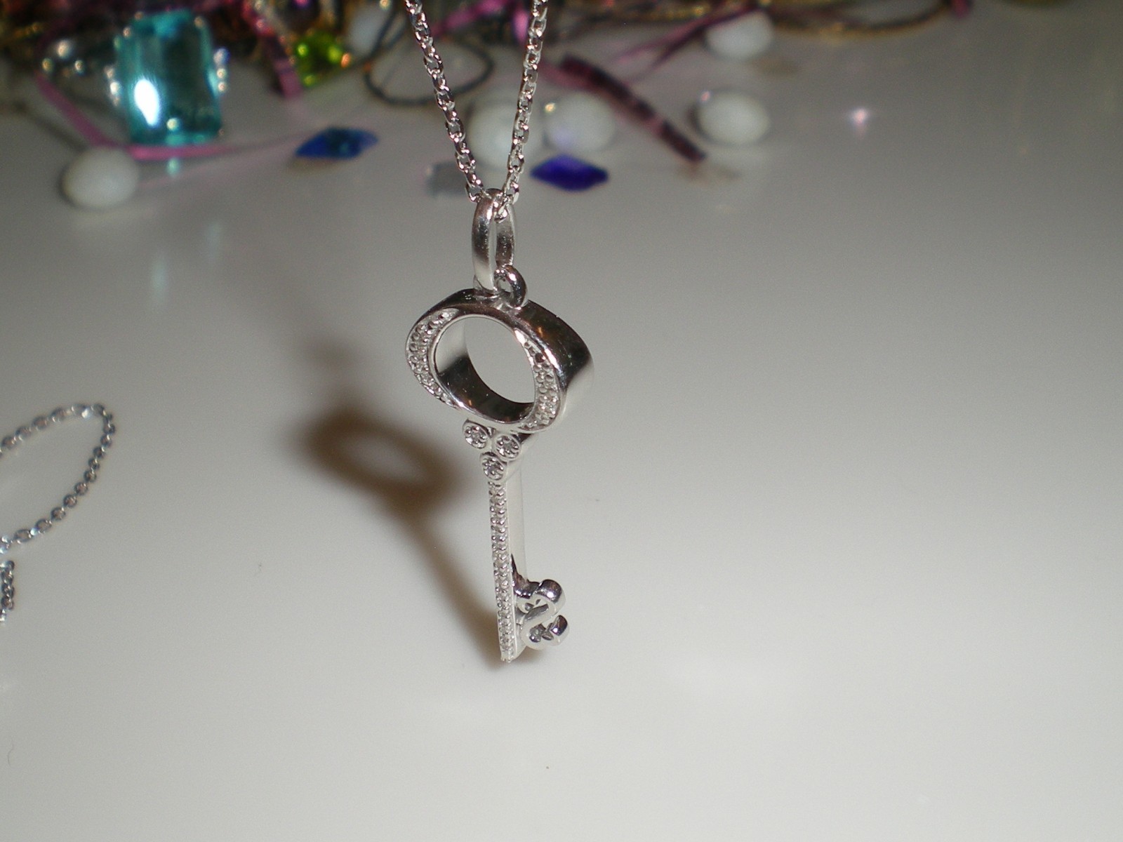 Jane Seymour Open Hearts Sterling Silver KEY Diamond Accent Necklace 💎 KAY BOX