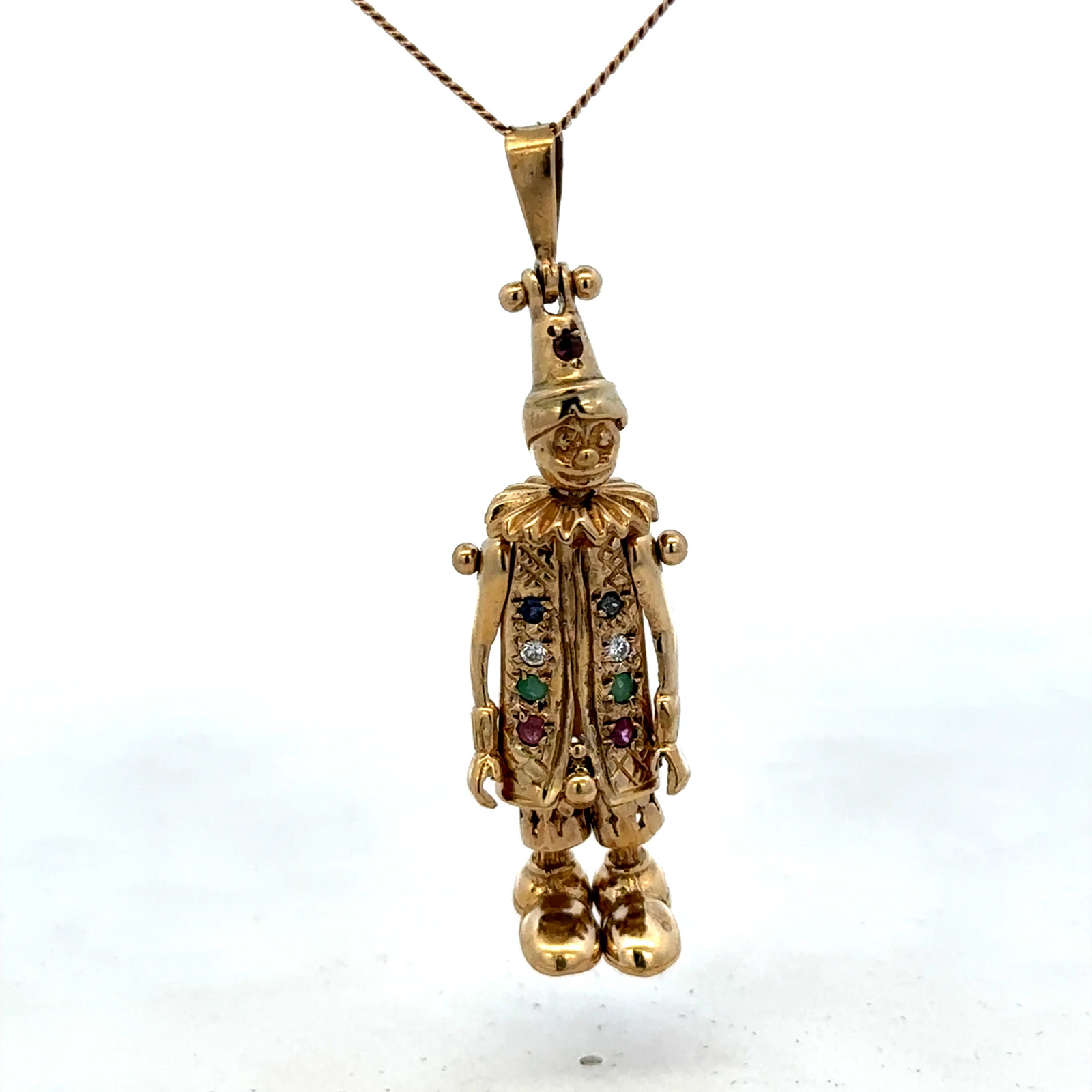 9ct yellow gold clown pendant 8.7g (sh25396l)