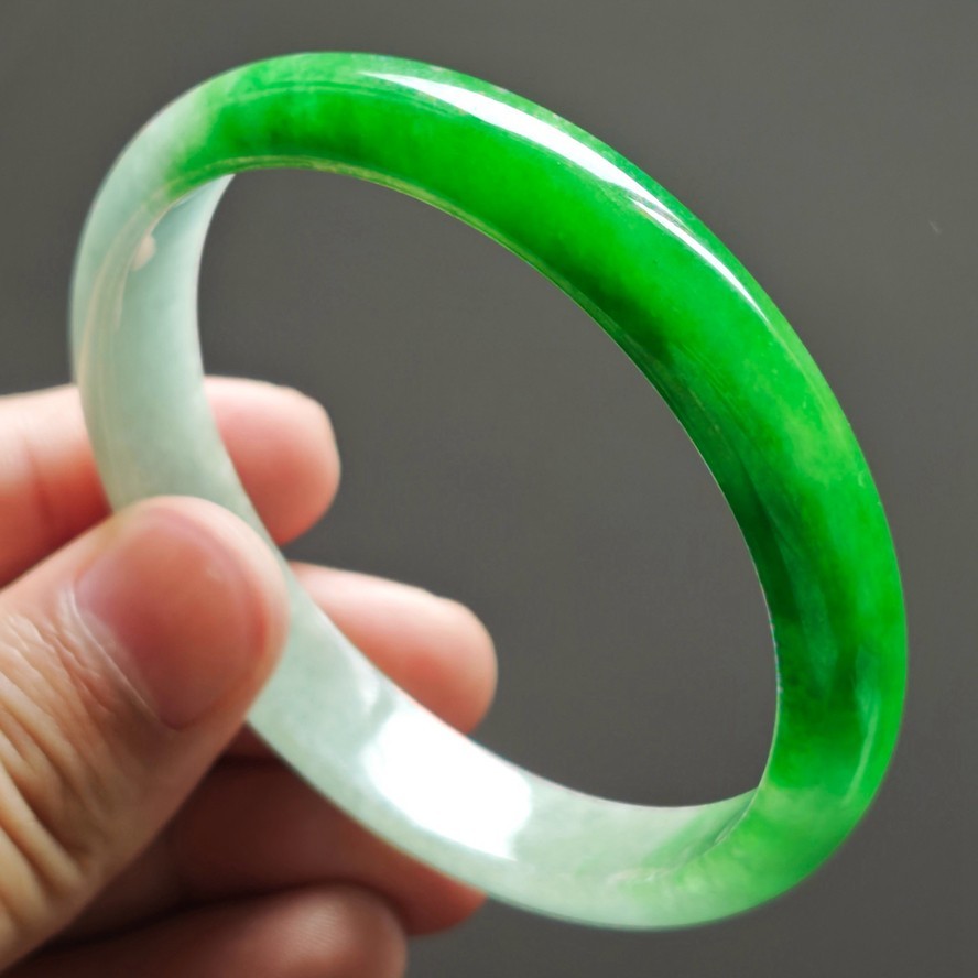 61mm Burma Natural Emerald Icy Green Jade Jadeite Bracelets Jade Bangle 4021