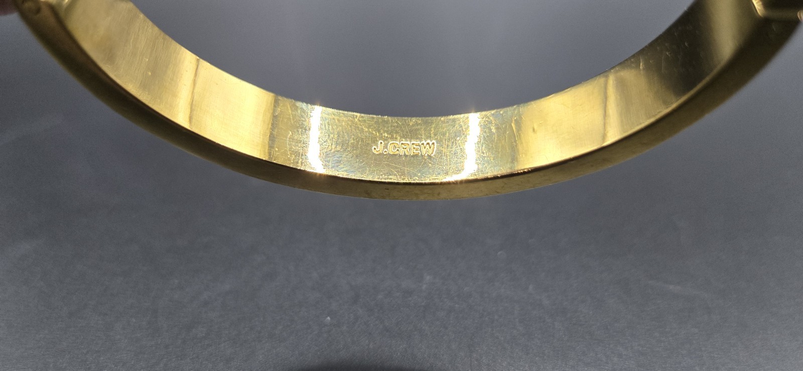 VTG Signed J.CREW Cuff Bracelet Gold Tone Lux Shine Hinged Push Lock