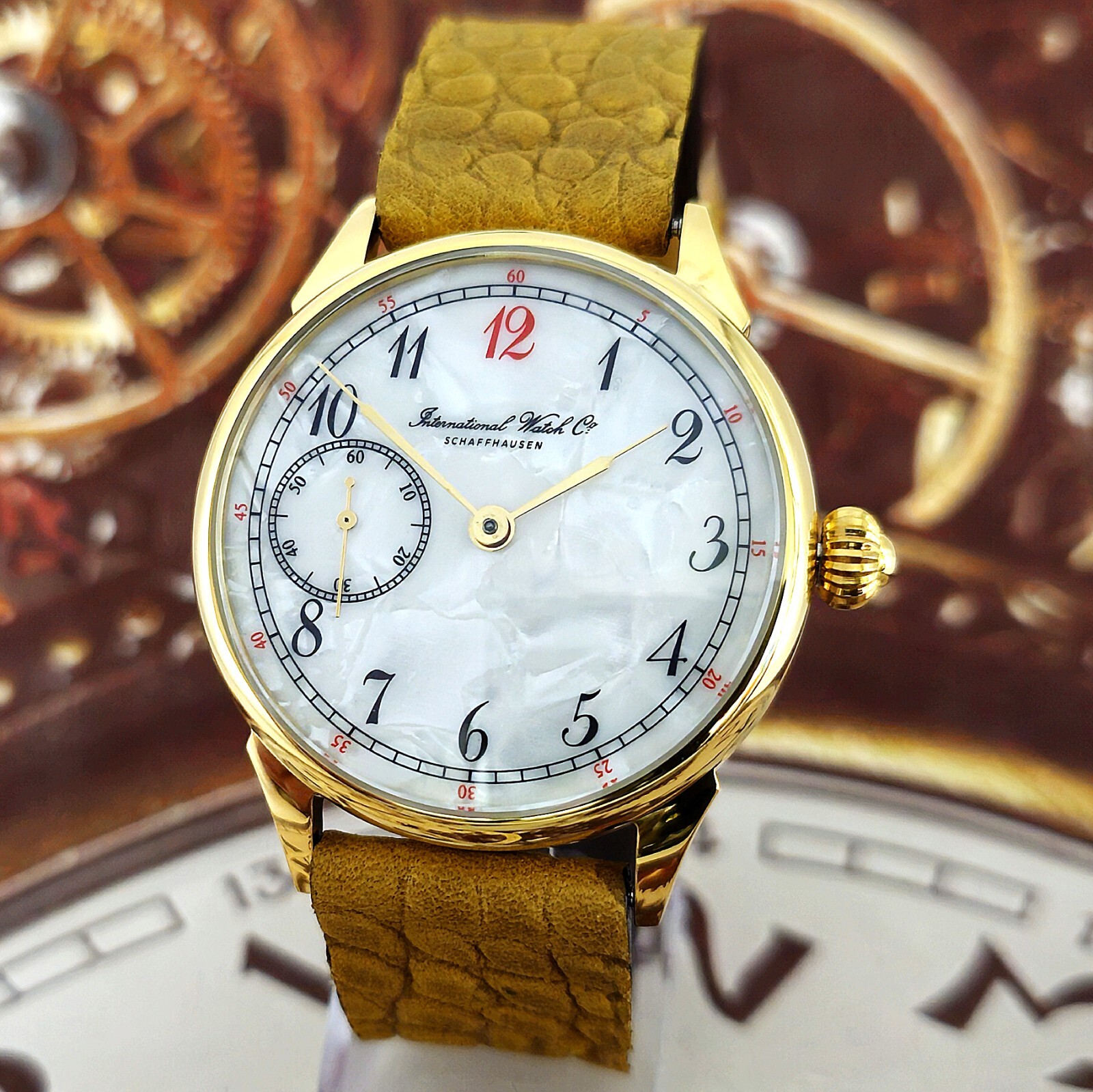 Watch USSR MARRIAGE Rare Dial Men’s mechanism MOLNIJA 18 Jewels 3602