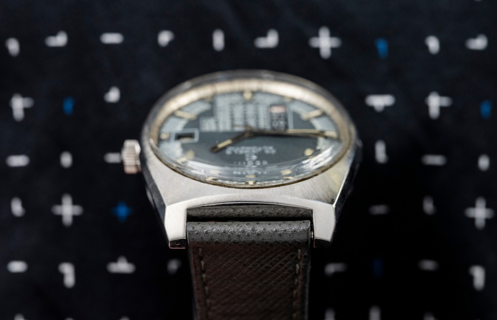 Elgin Calendar Automatic Watch – Full Month Dial – 25 Jewels – Circa 1968-72