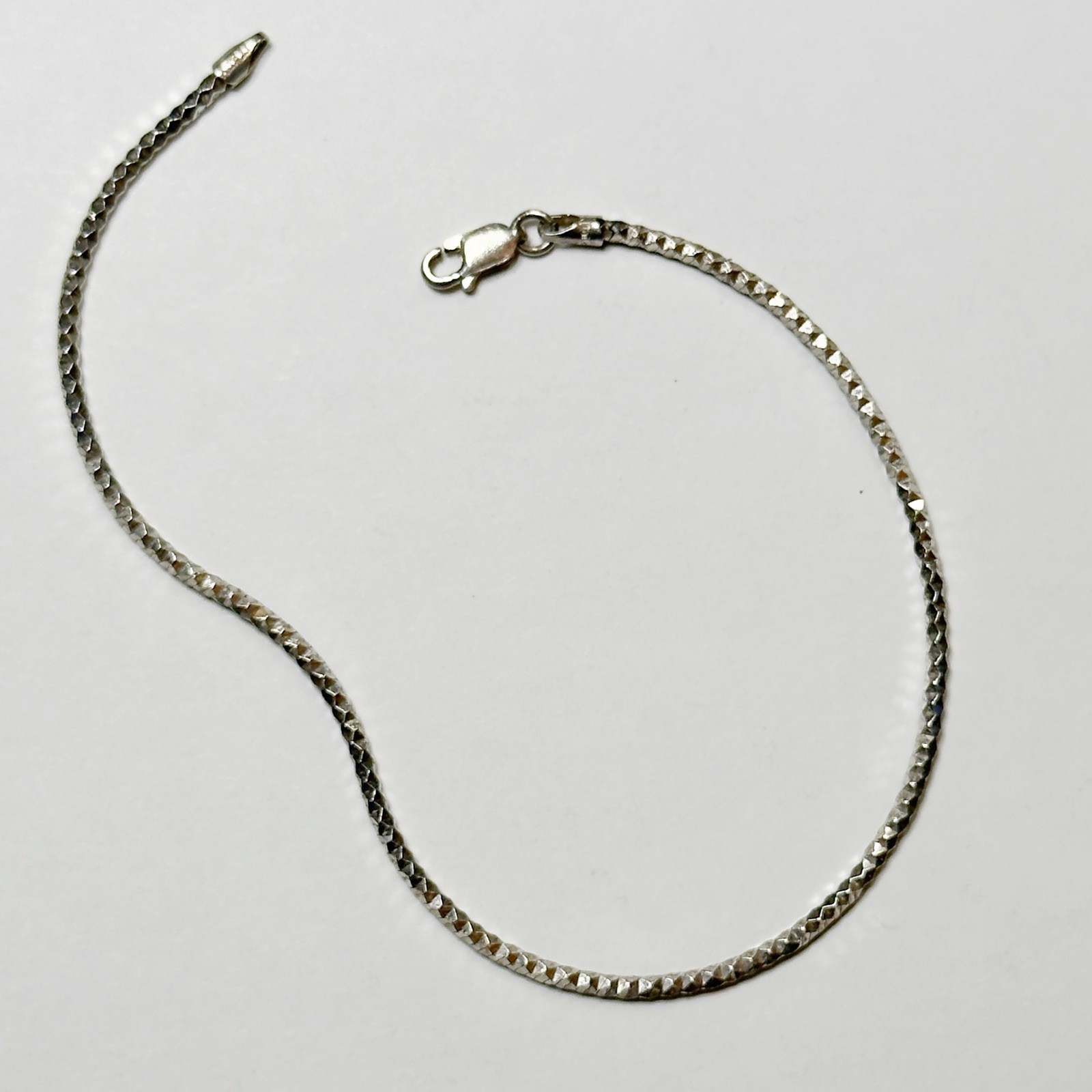 Sterling silver diamond cut snake 9″ bracelet marked MILOR ITALY lobster clasp