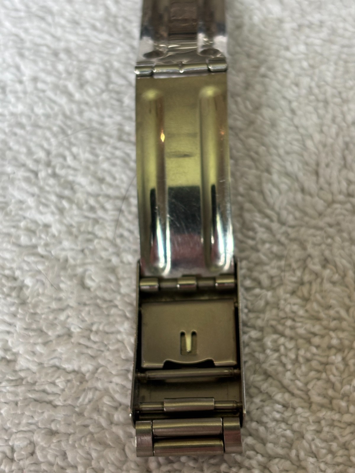 Pulsar P3 LED working perfectly and bright crystal is perfect